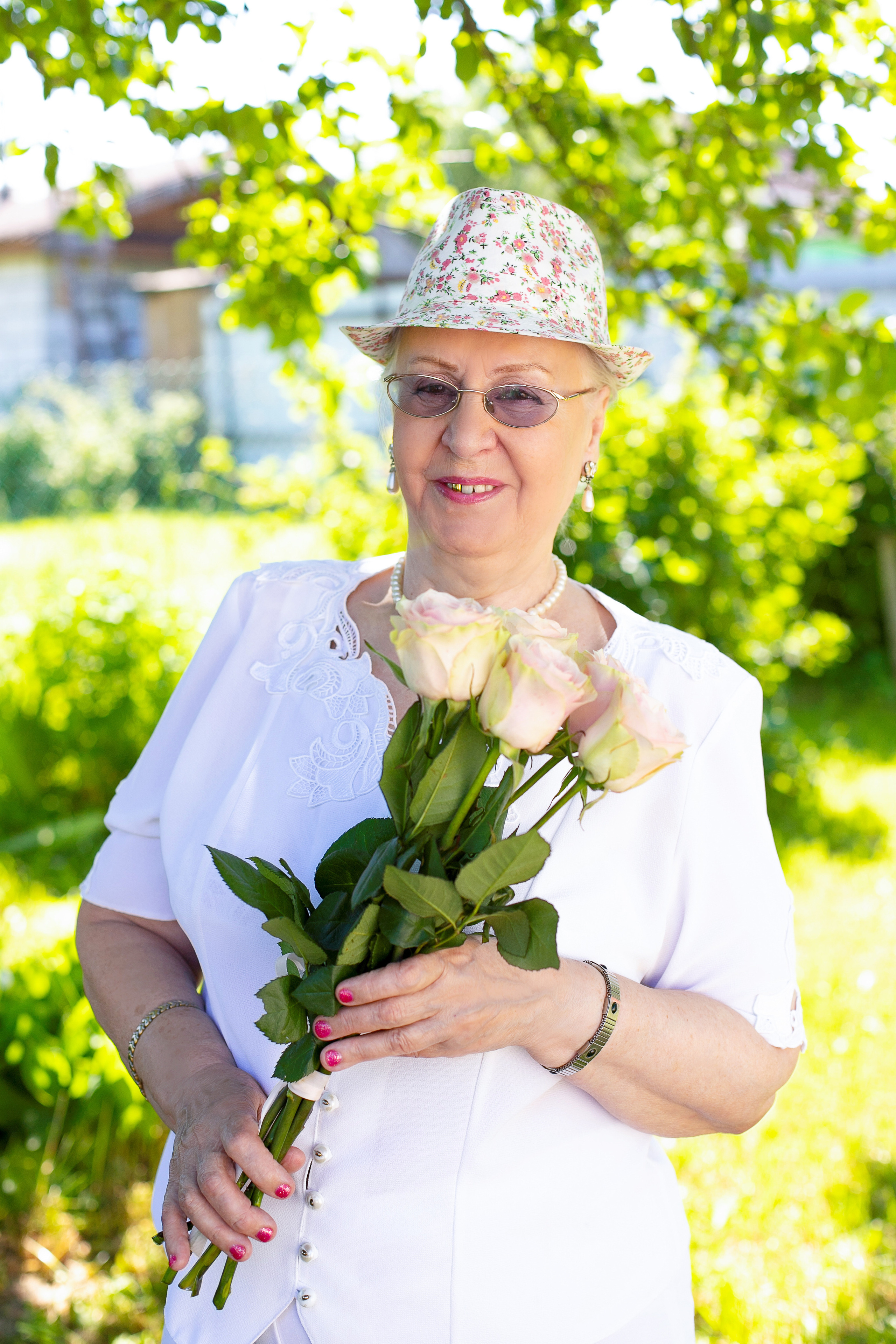 Семейная фотосессия на юбилей Анны Васильевны. Женский и семейный фотограф в Санкт-Петербурге Любовь Малышева