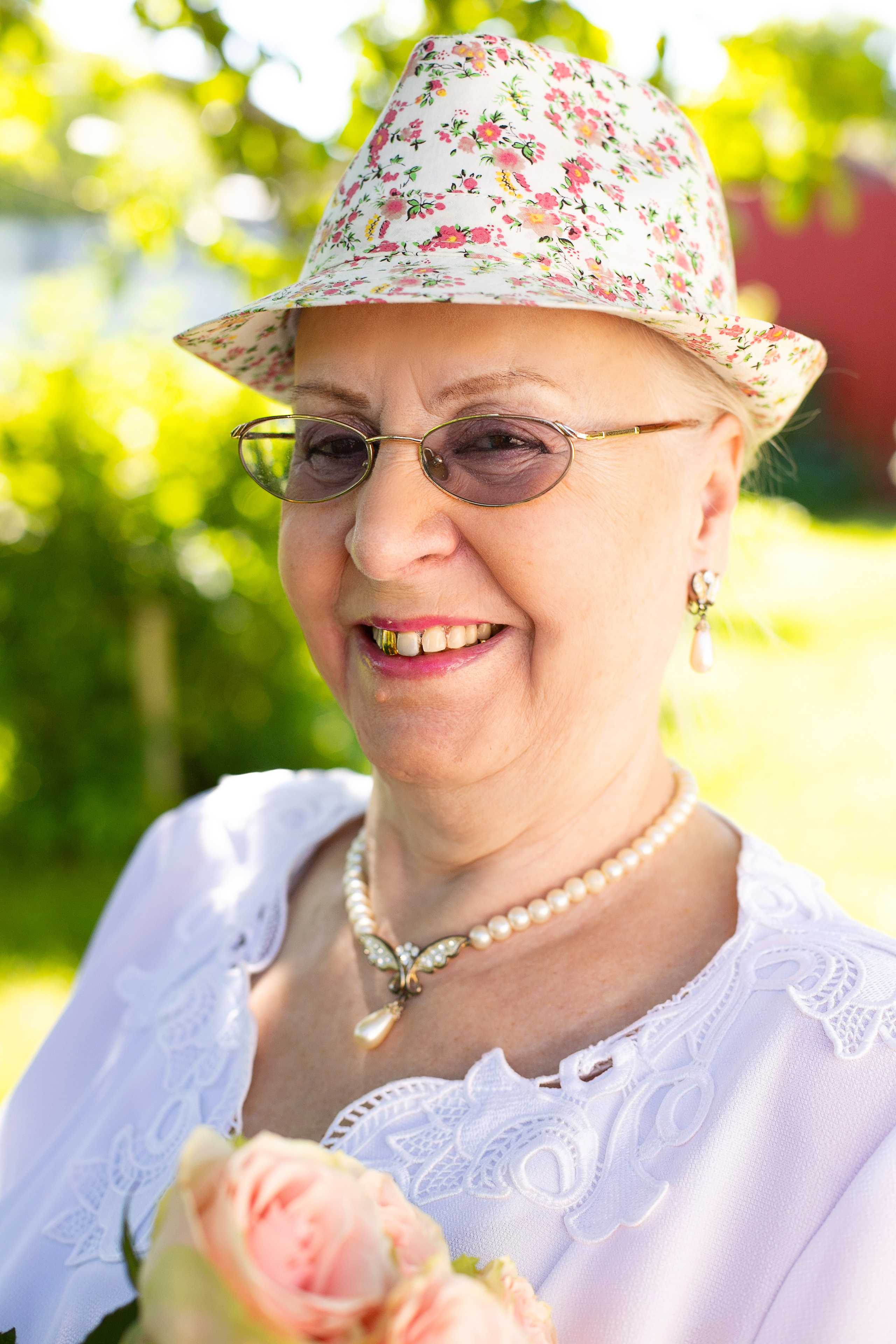 Семейная фотосессия на юбилей Анны Васильевны. Женский и семейный фотограф в Санкт-Петербурге Любовь Малышева