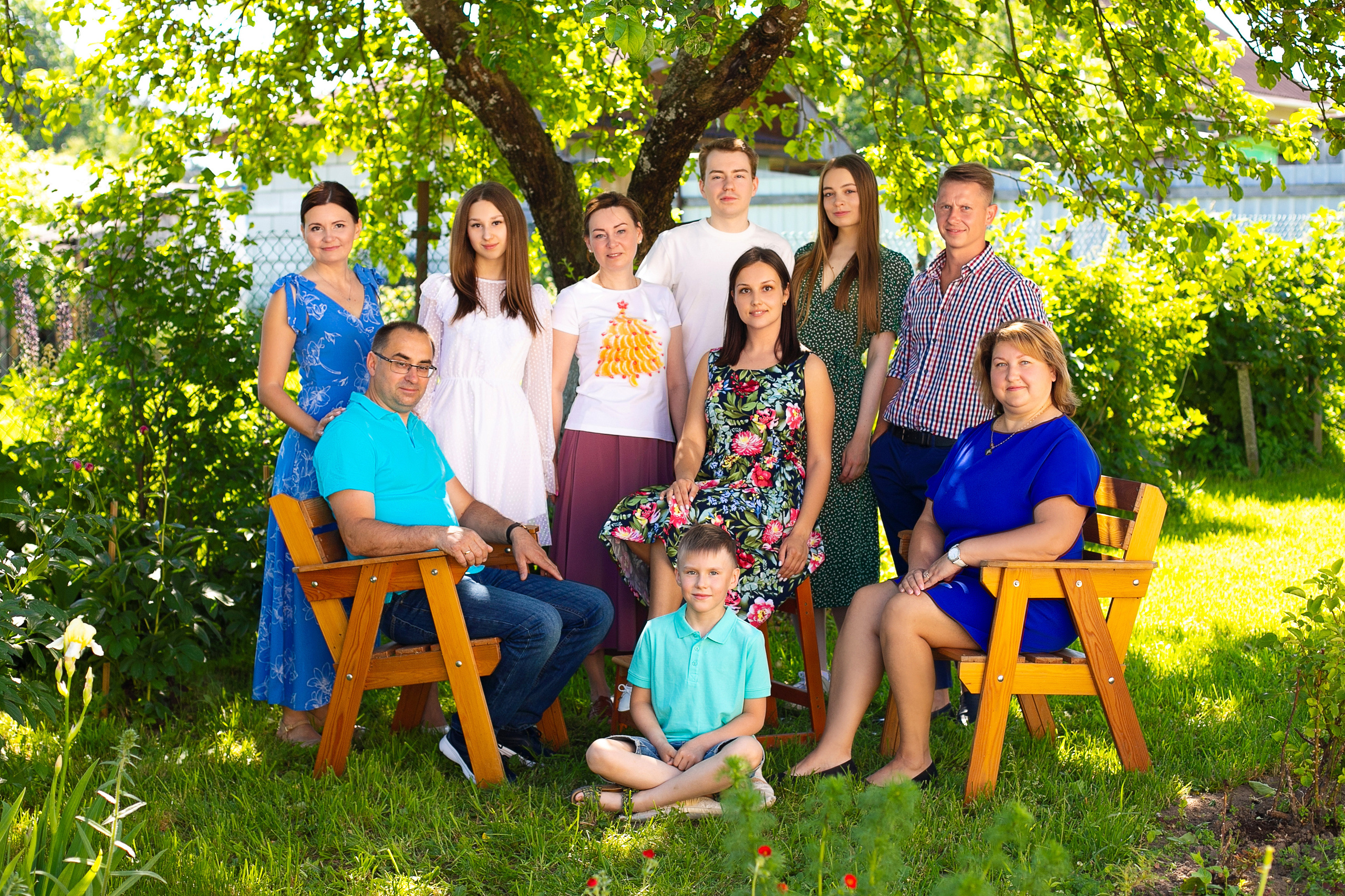 Семейная фотосессия на юбилей Анны Васильевны. Женский и семейный фотограф в Санкт-Петербурге Любовь Малышева