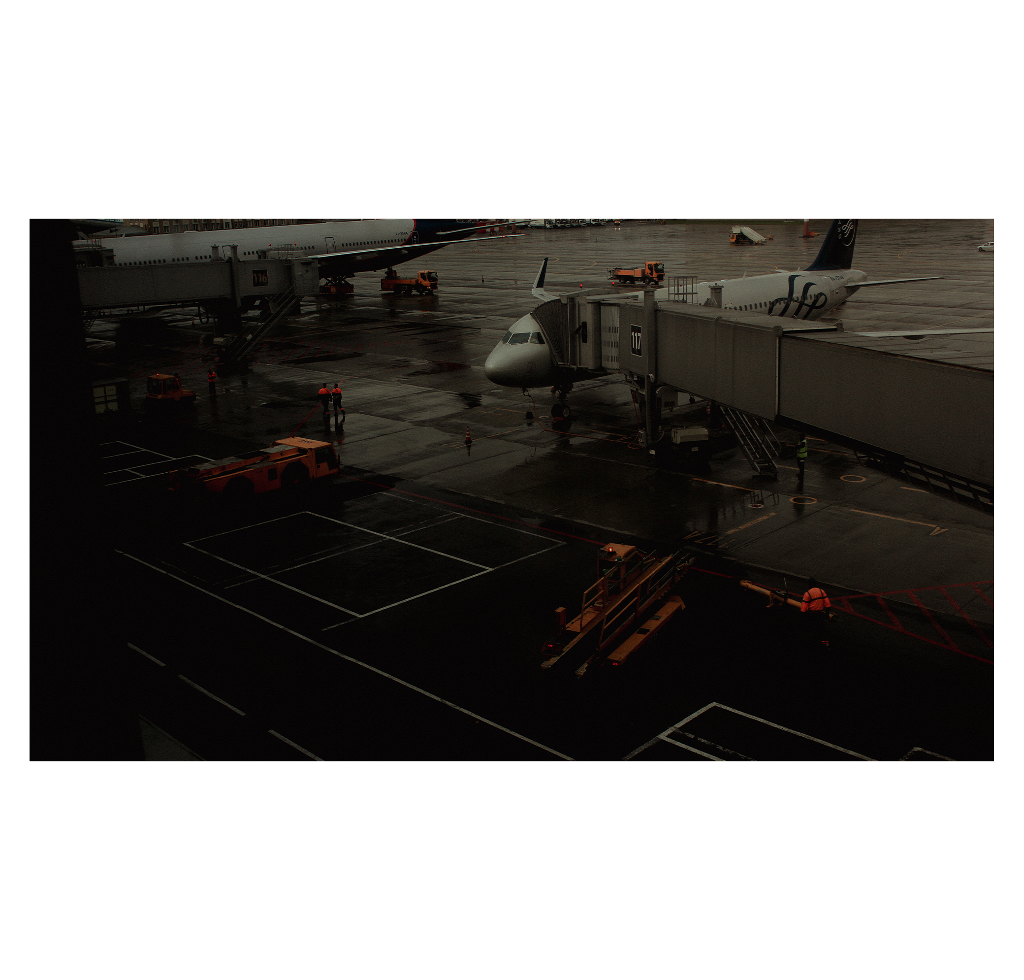 MOSCOW TAPE. Фотограф/дизайнер в Екатеринбурге Хитрый Дмитрий