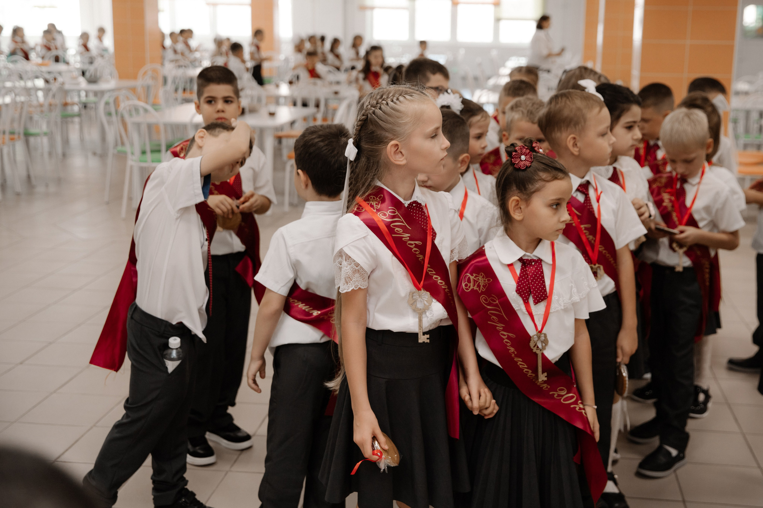 1 класс 11 школа. Выпускные альбомы Натальи Бутко: Новороссийск, Анапа, Геленджик