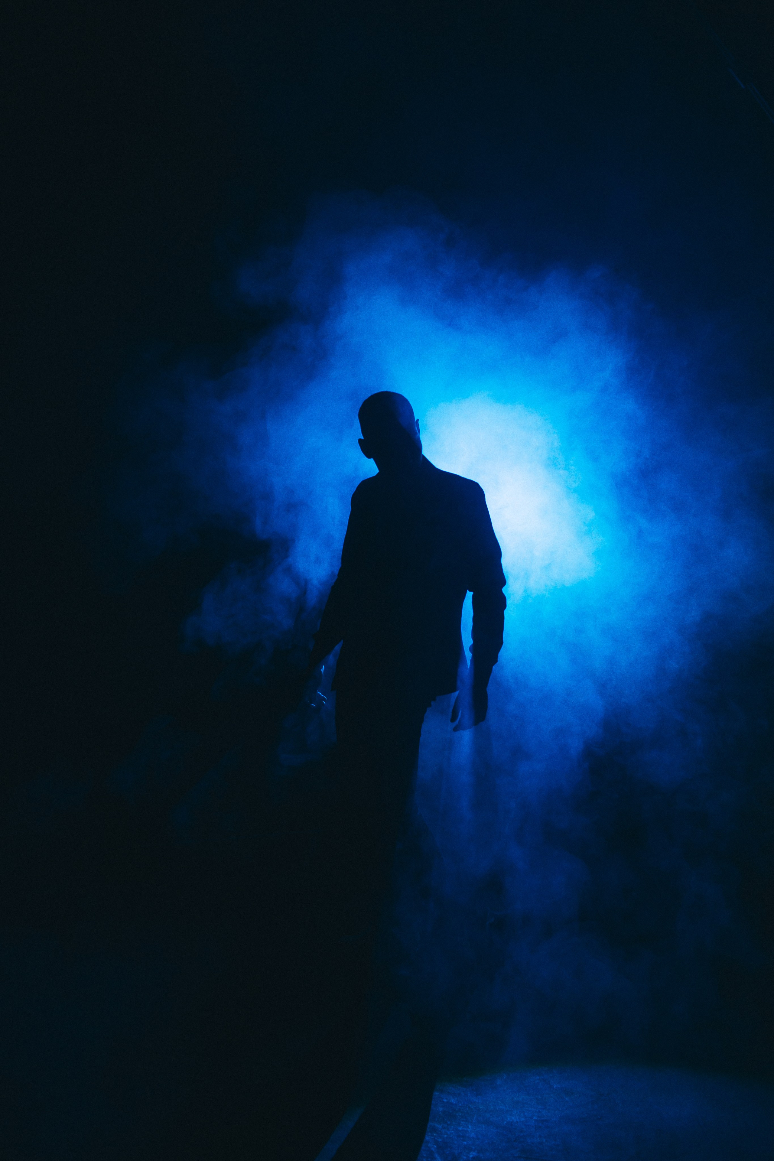 Евгений. Съёмка с лазером. Фотограф Регина Крикунова г. Красноярск