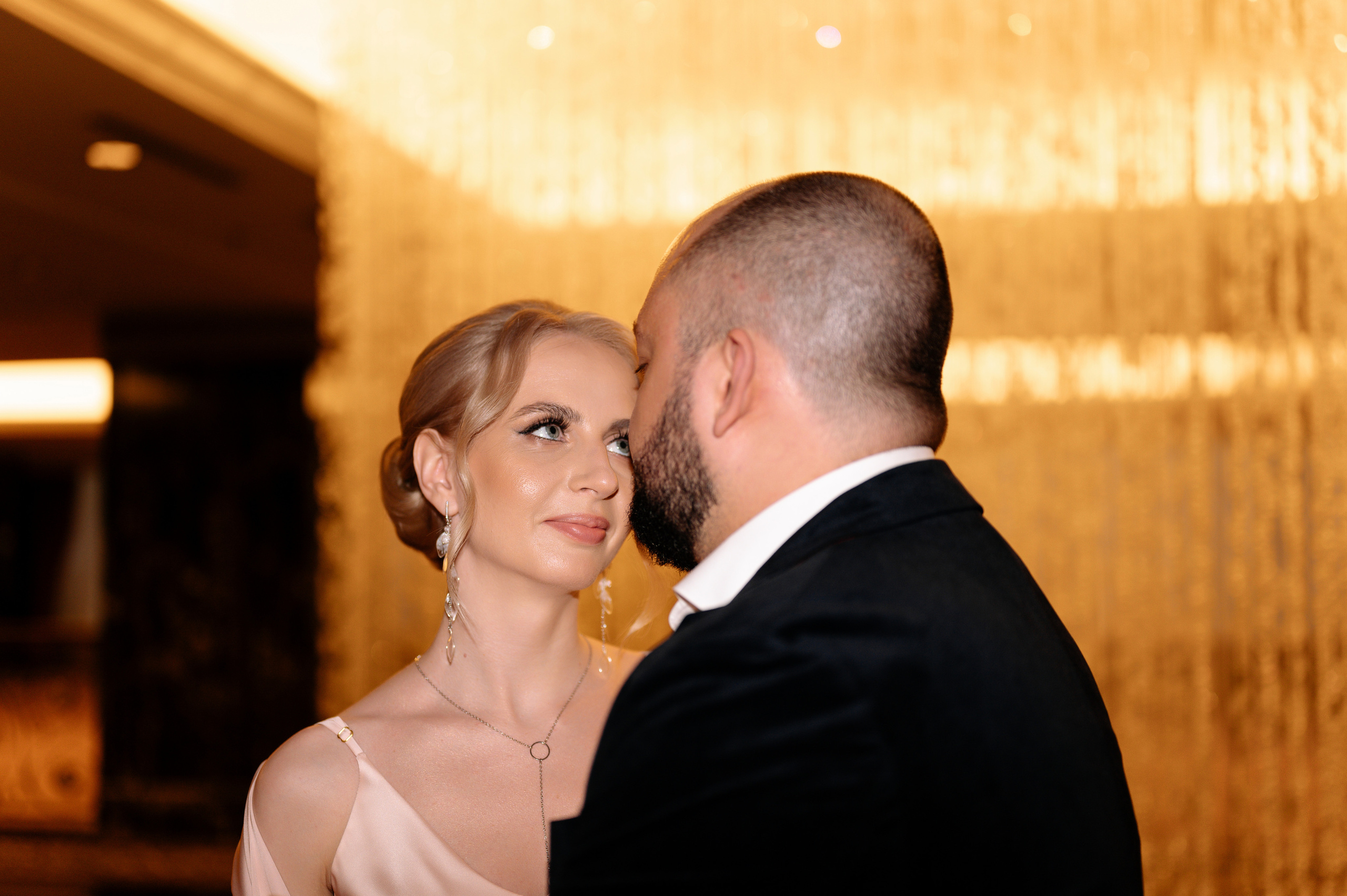 Ира и Михаил. Свадебный видеограф в Москве Никонова Анна