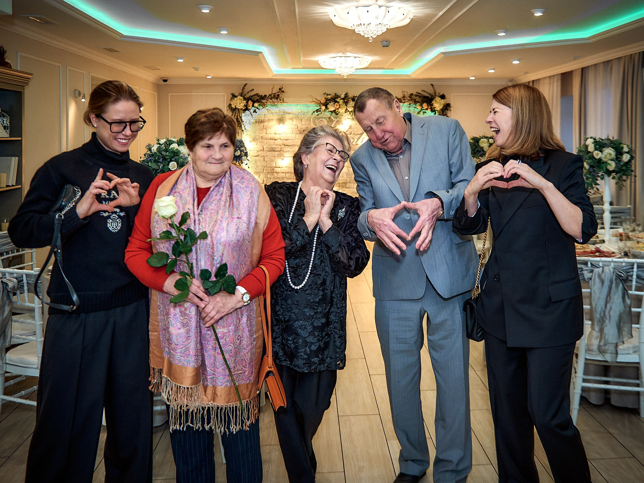 55 лет 💕. Свадебный фотограф, видеограф, рилсмейкер в Санкт-Петербурге и Москве