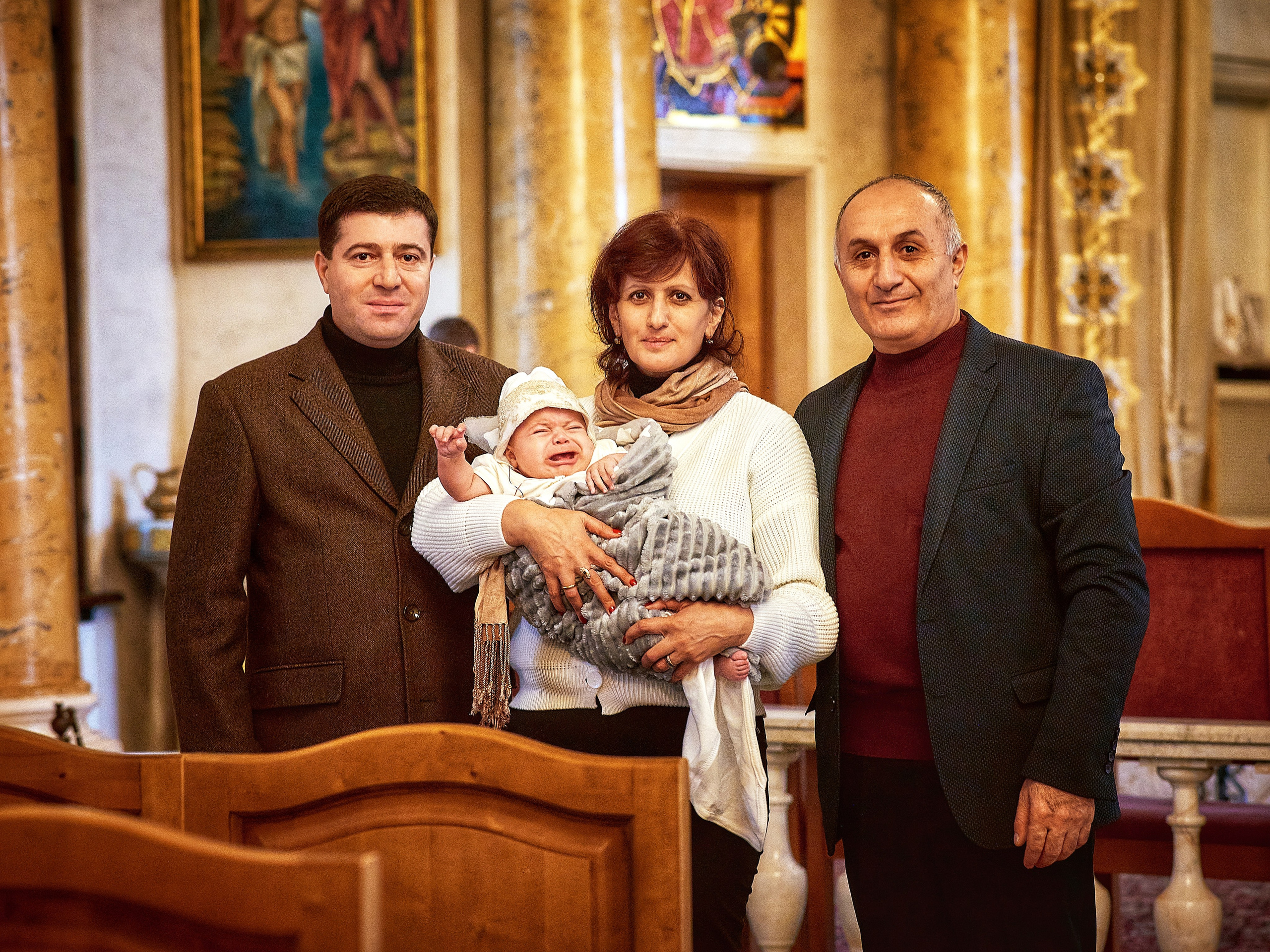 Крещение Марка | «Армянская апостольская церковь Святой Екатерины». Свадебный фотограф в Санкт-Петербурге Славин Денис