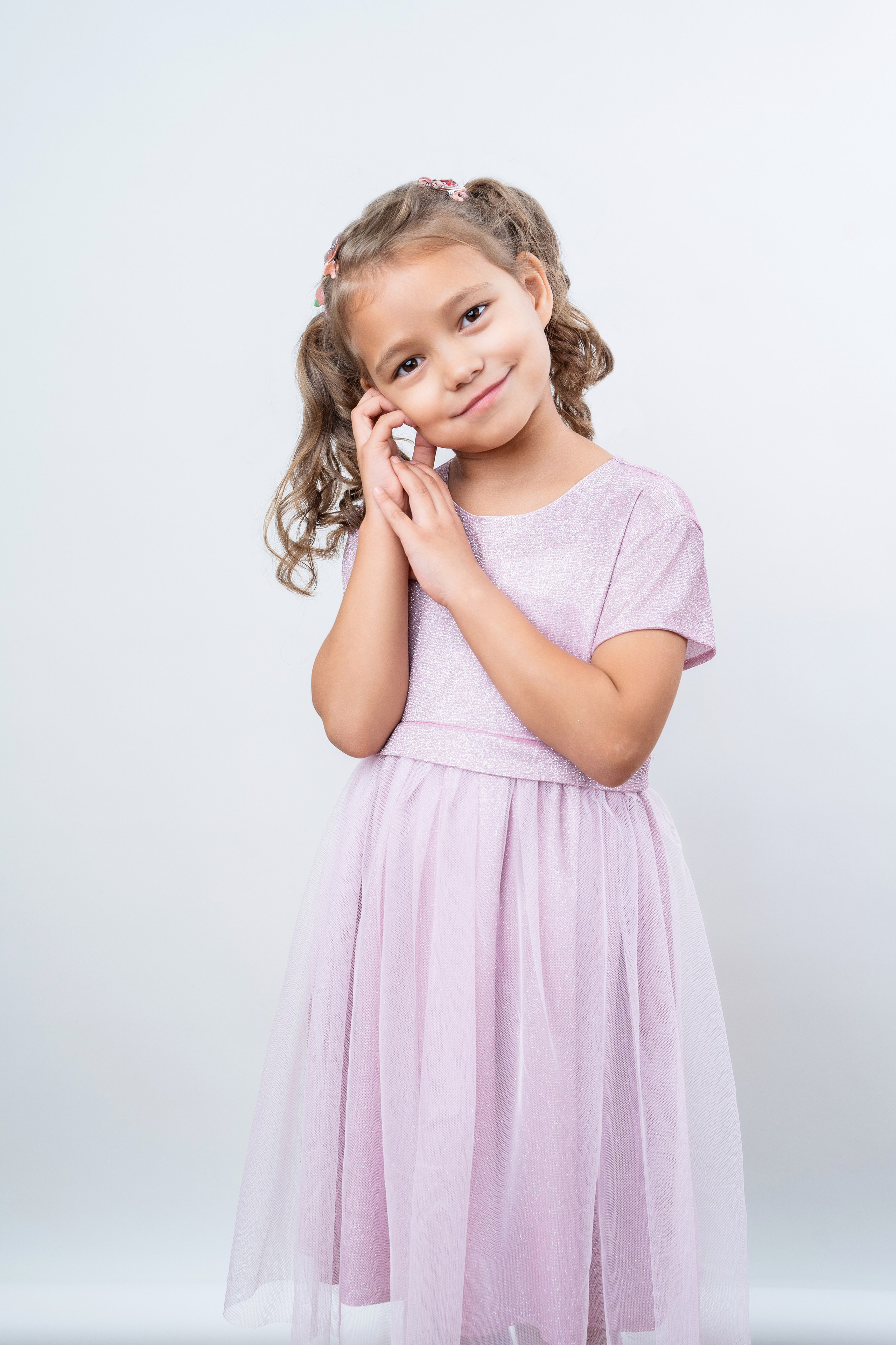 Выпускная фотосессия в фотостудии. Выпускные альбомы Нижнекамск Набережные Челны Фотостудия Небо