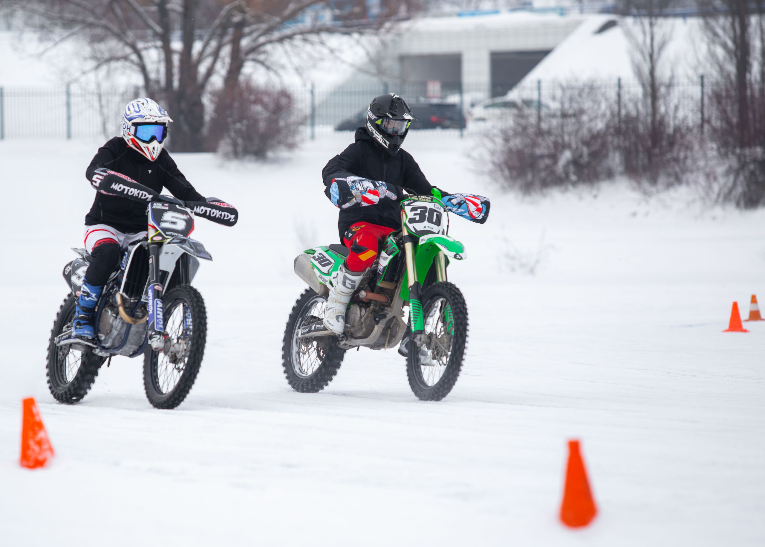 Всероссийские соревнования и Кубок МФР по мотокроссу на льду 1 этап Серии MX-Speedway 2026. Репортажный фотограф в Москве