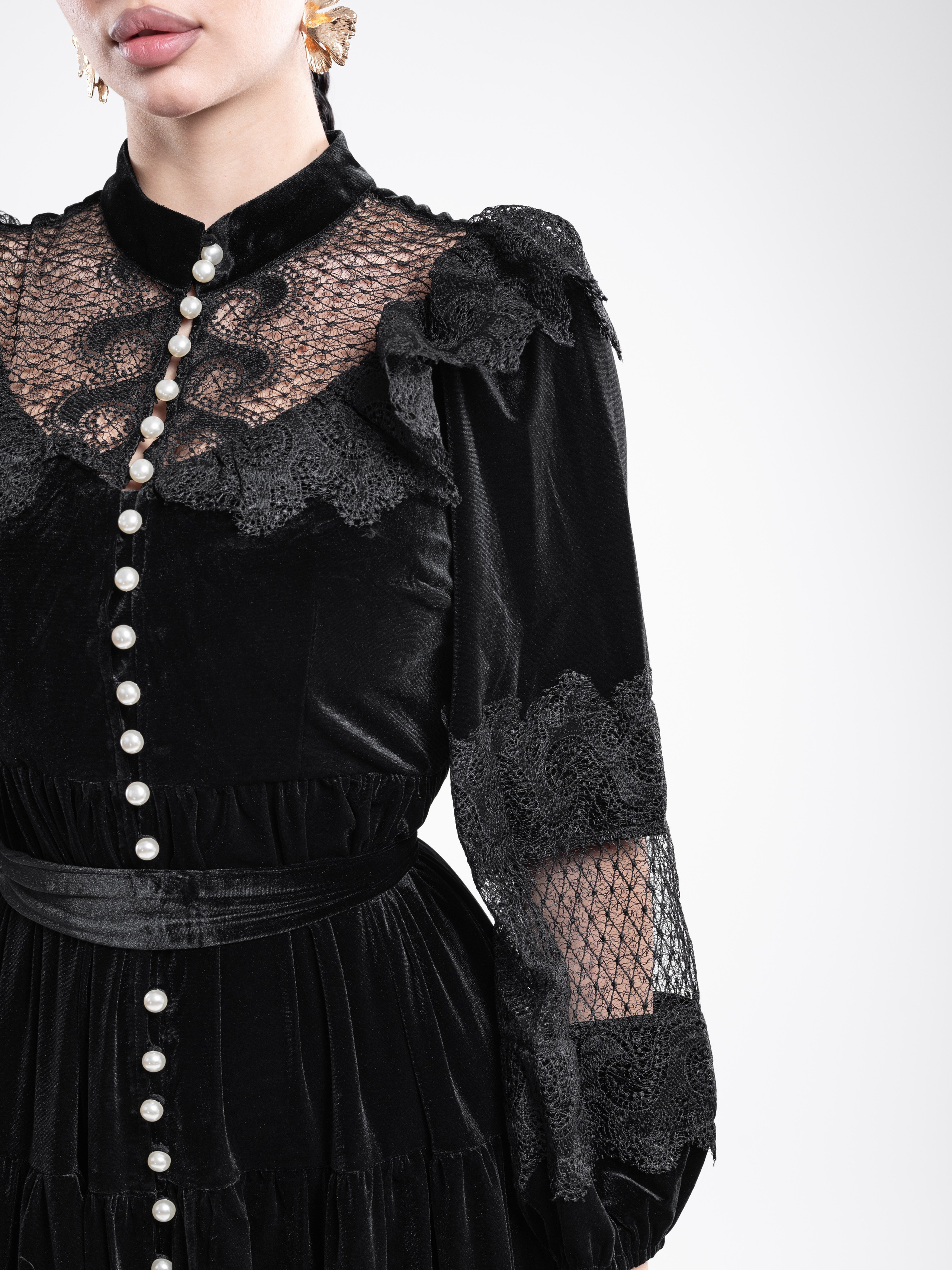 Платья и костюмы. Предметный фотограф, фото для маркетплейсов Пятигорск, КМВ