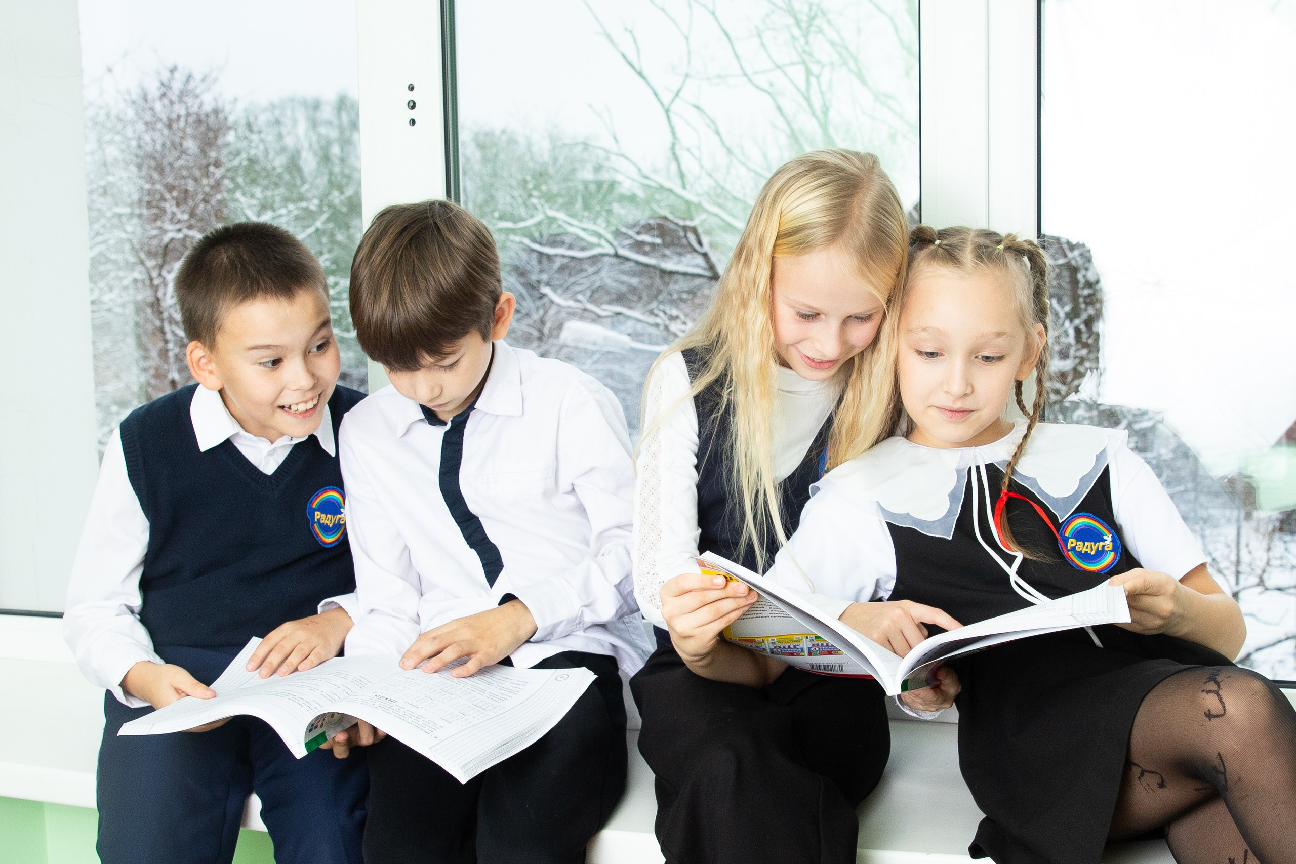 Классные портреты и живые эмоции во время уроков и перемен  для выпускников 4 класса. ВЫПУСКНЫЕ АЛЬБОМЫ для детского сада и школы Санкт-Петербург и Лен. область