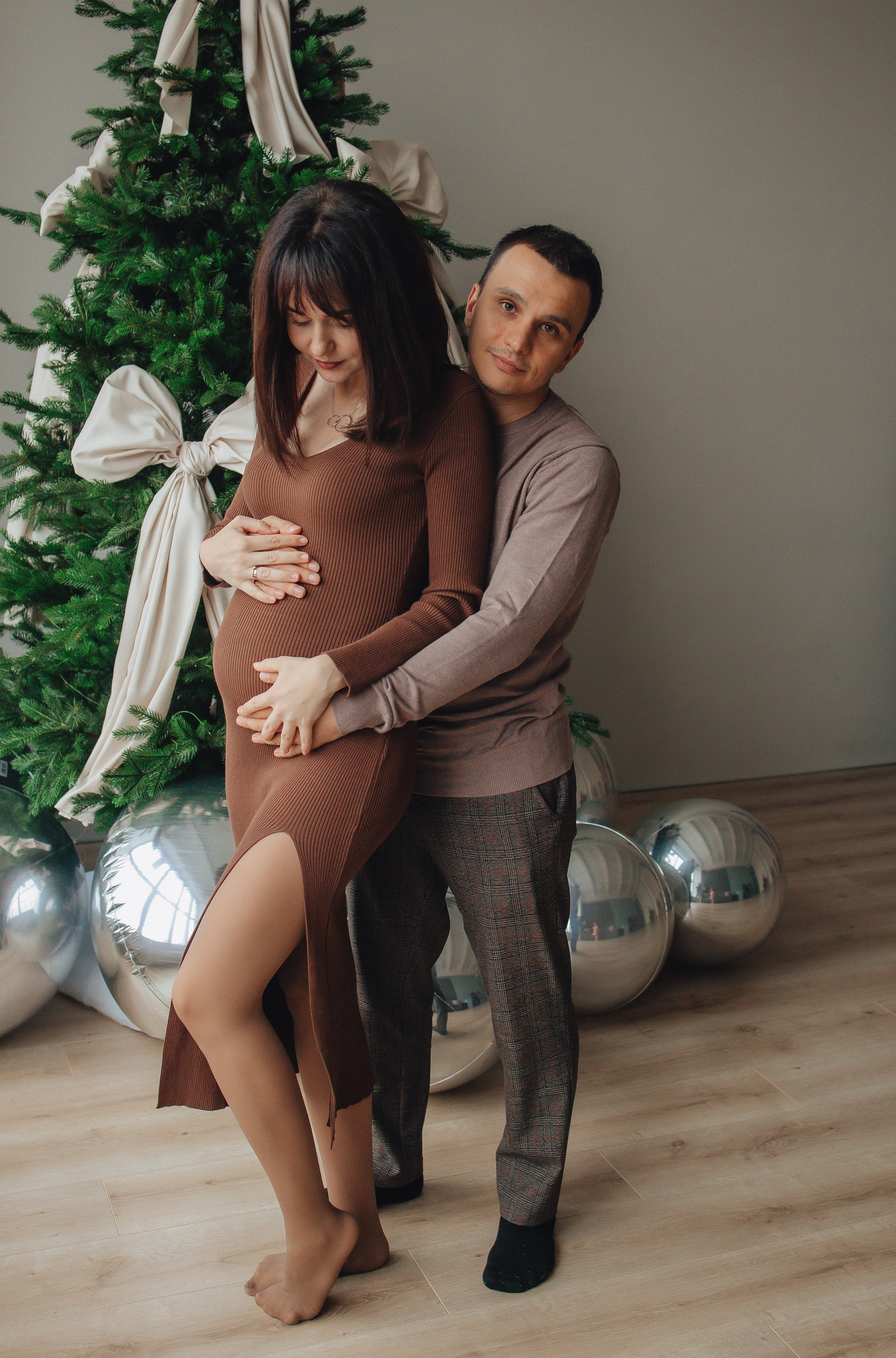 В ожидании сестренки перед Новым годом. Фотограф Новосибирск