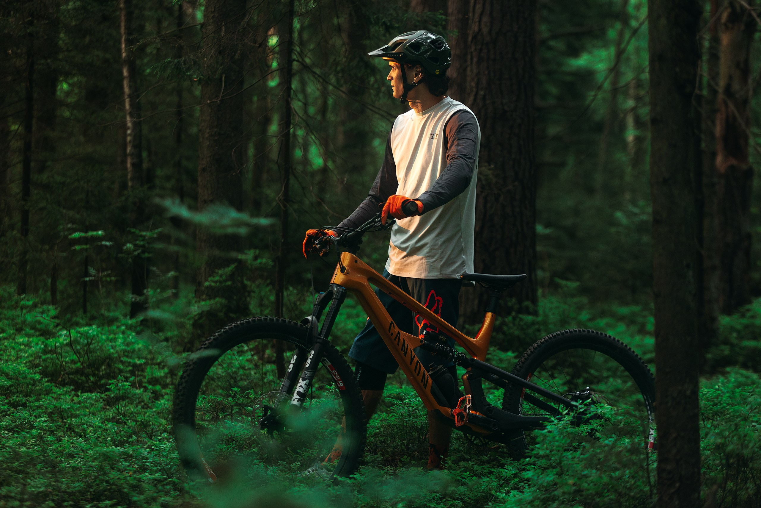 Покатушки в Огороде. Фотограф анималист Никита Натальный