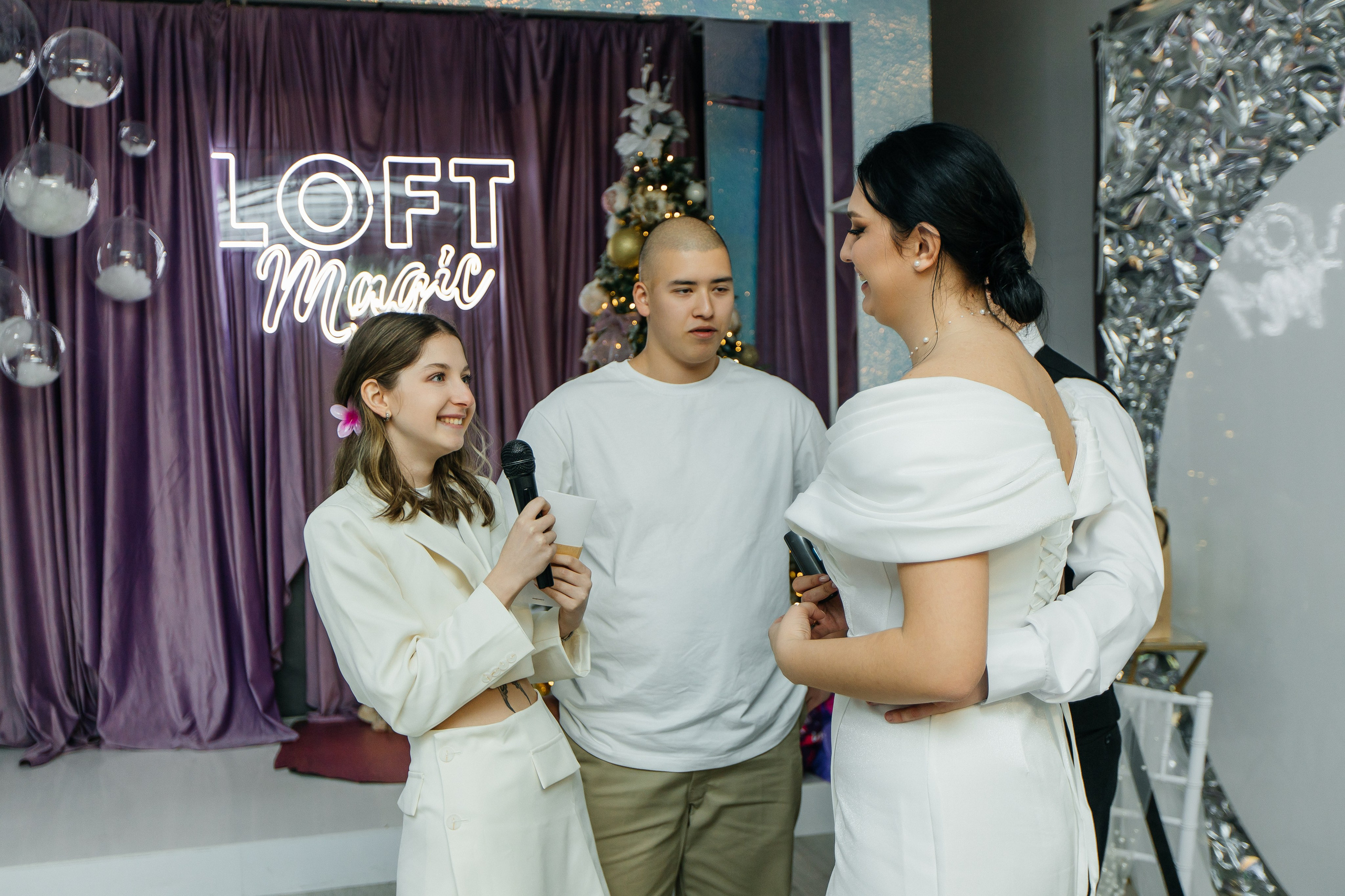 Студия, ЗАГС и банкет. Свадебный и семейный фотограф Ростова-на-Дону Ирина Бондарева