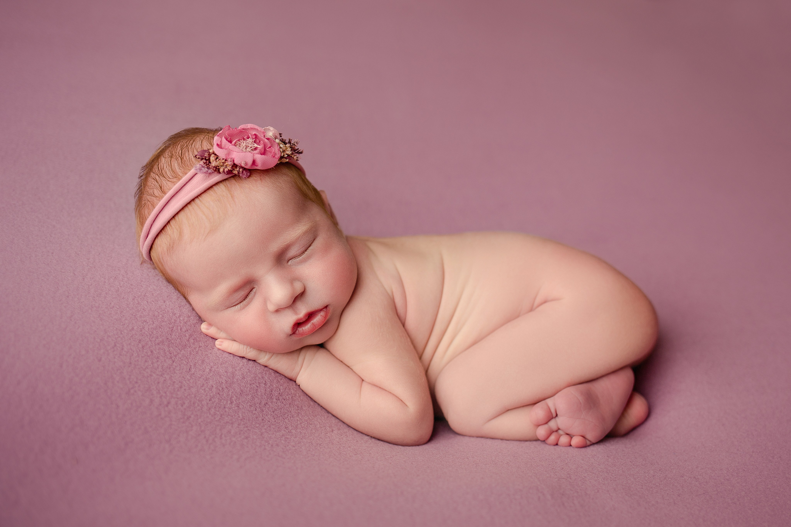 Ньюборн девочки. Фотограф новорожденных, семейный, детский фотограф в Москве и Московской области