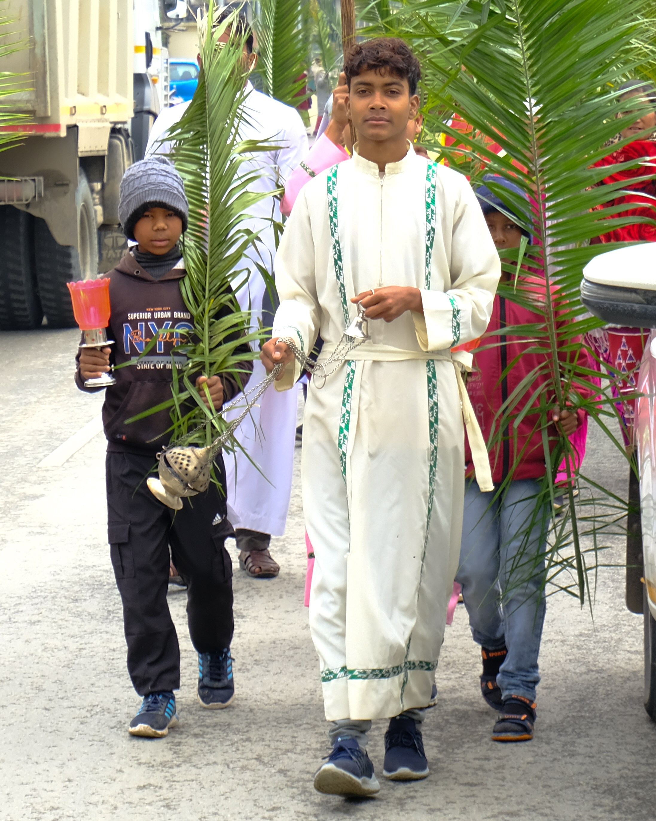 Крестный ход и танцы. Фотографии из путешествий