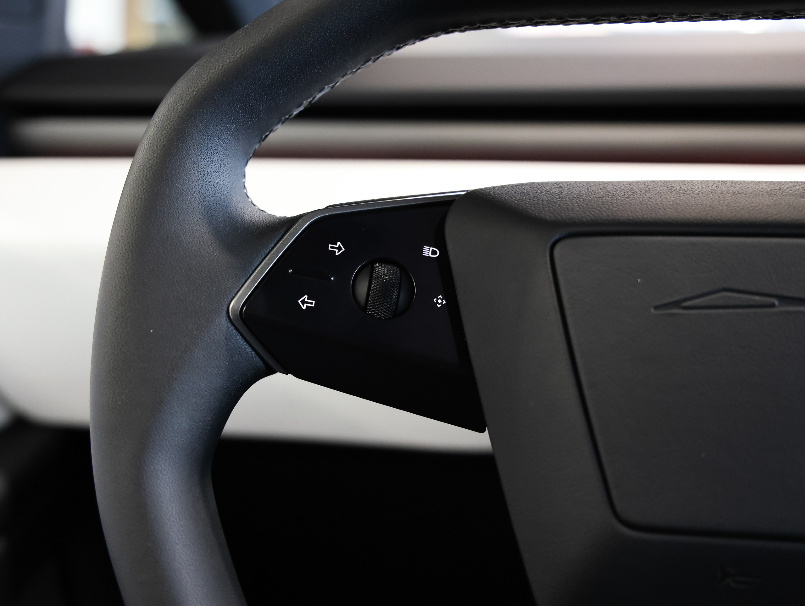 Tesla Cybertruck. NK