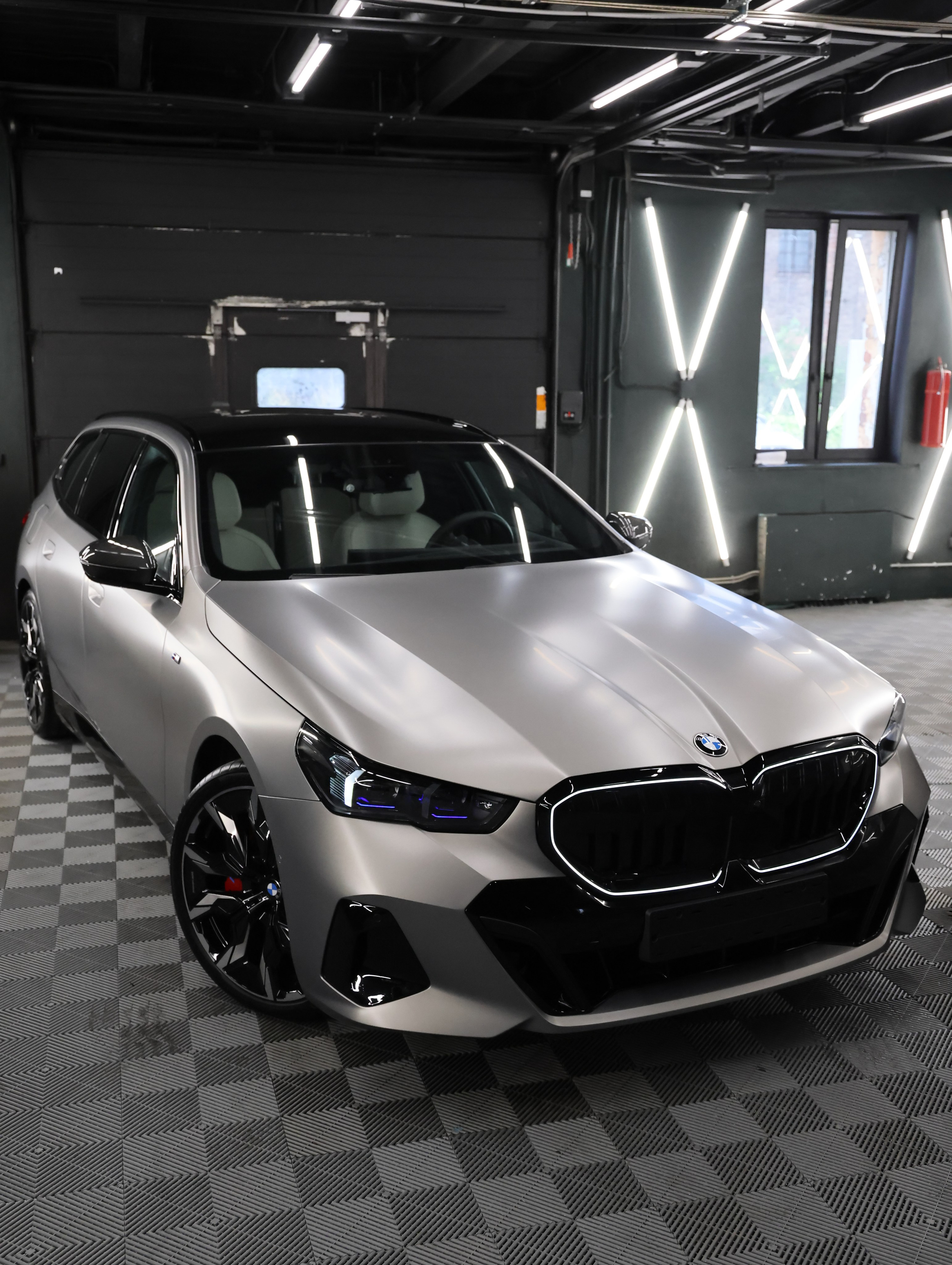 BMW 5. NK