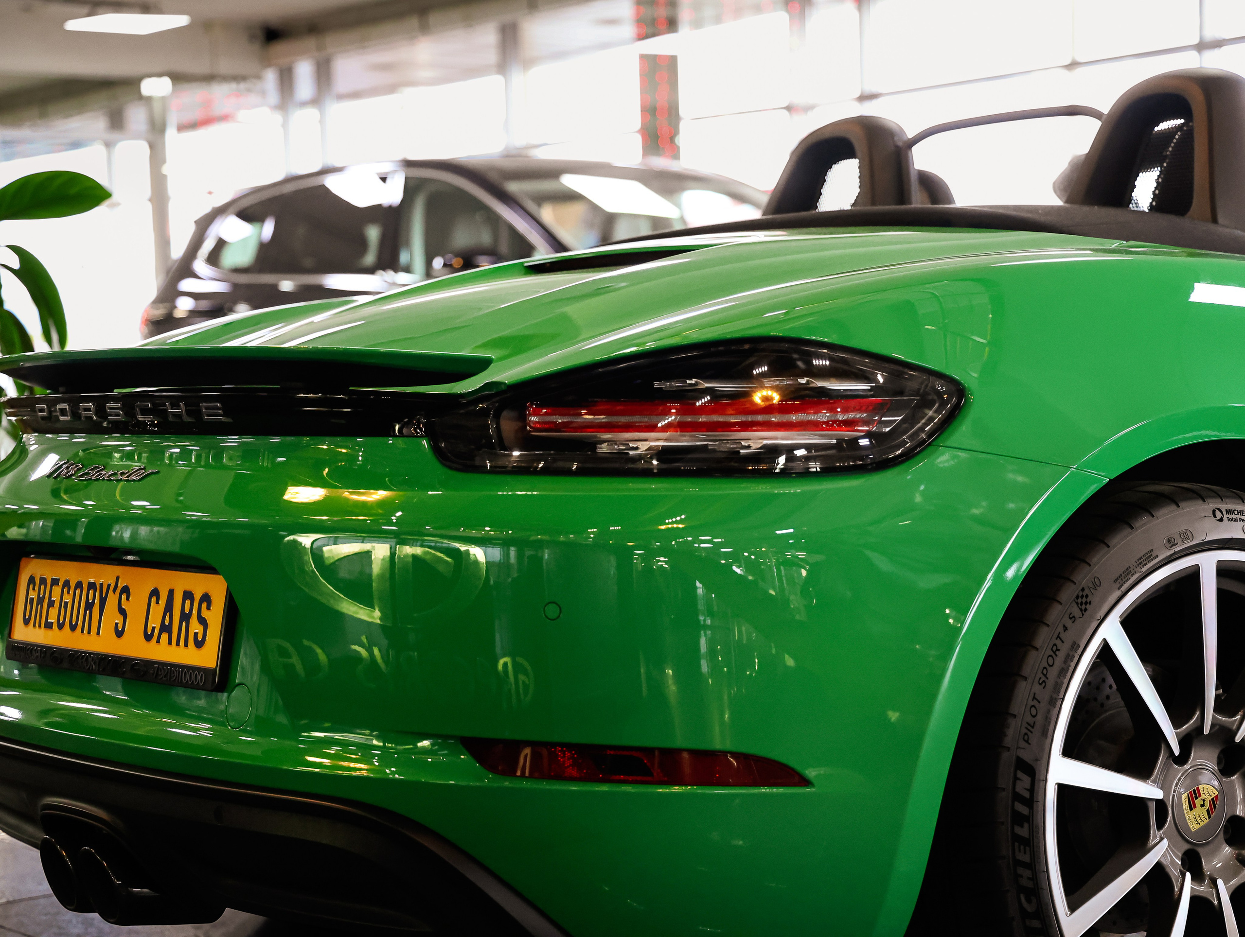 Porsche Boxster. NK