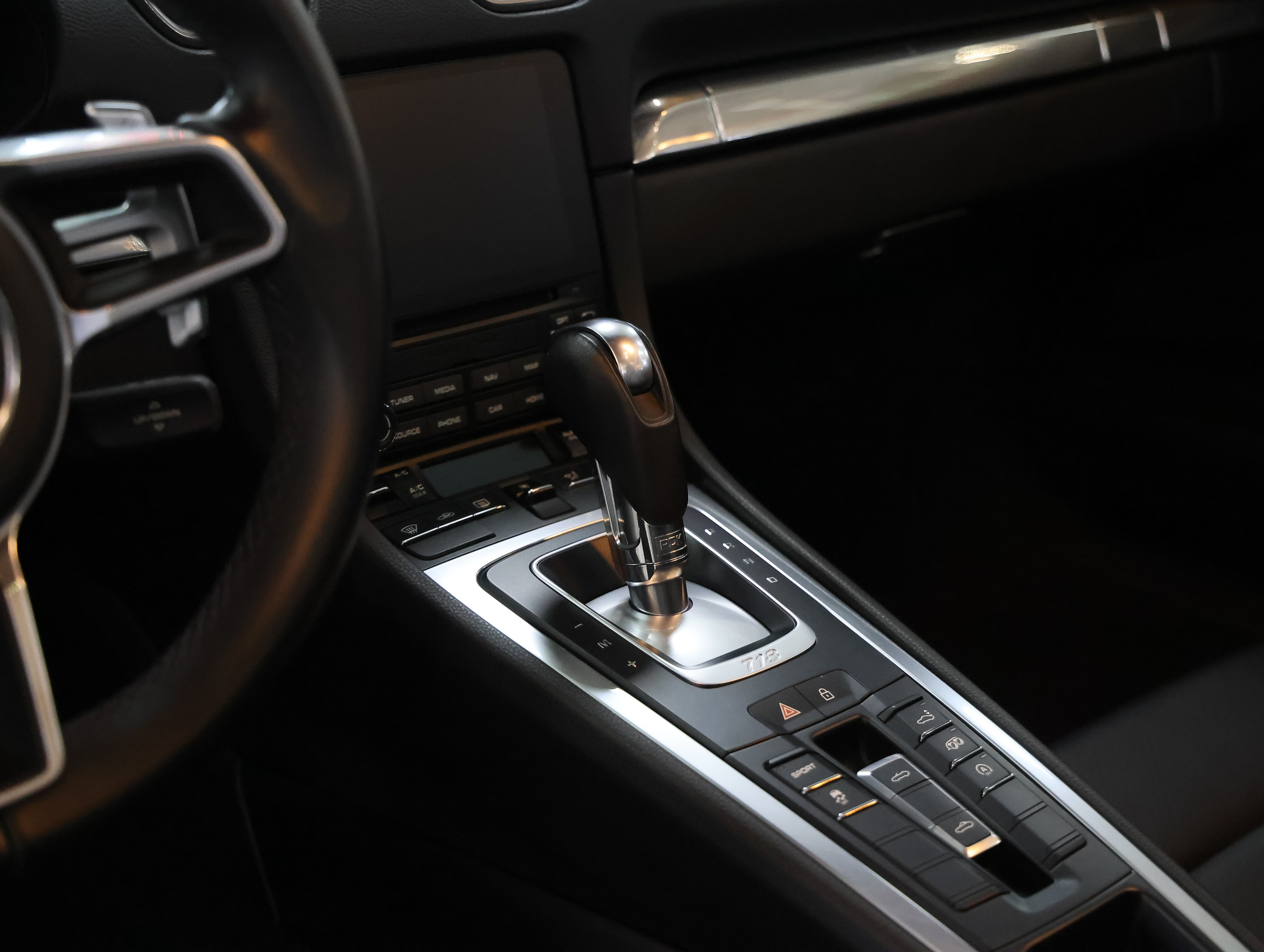 Porsche Boxster. NK