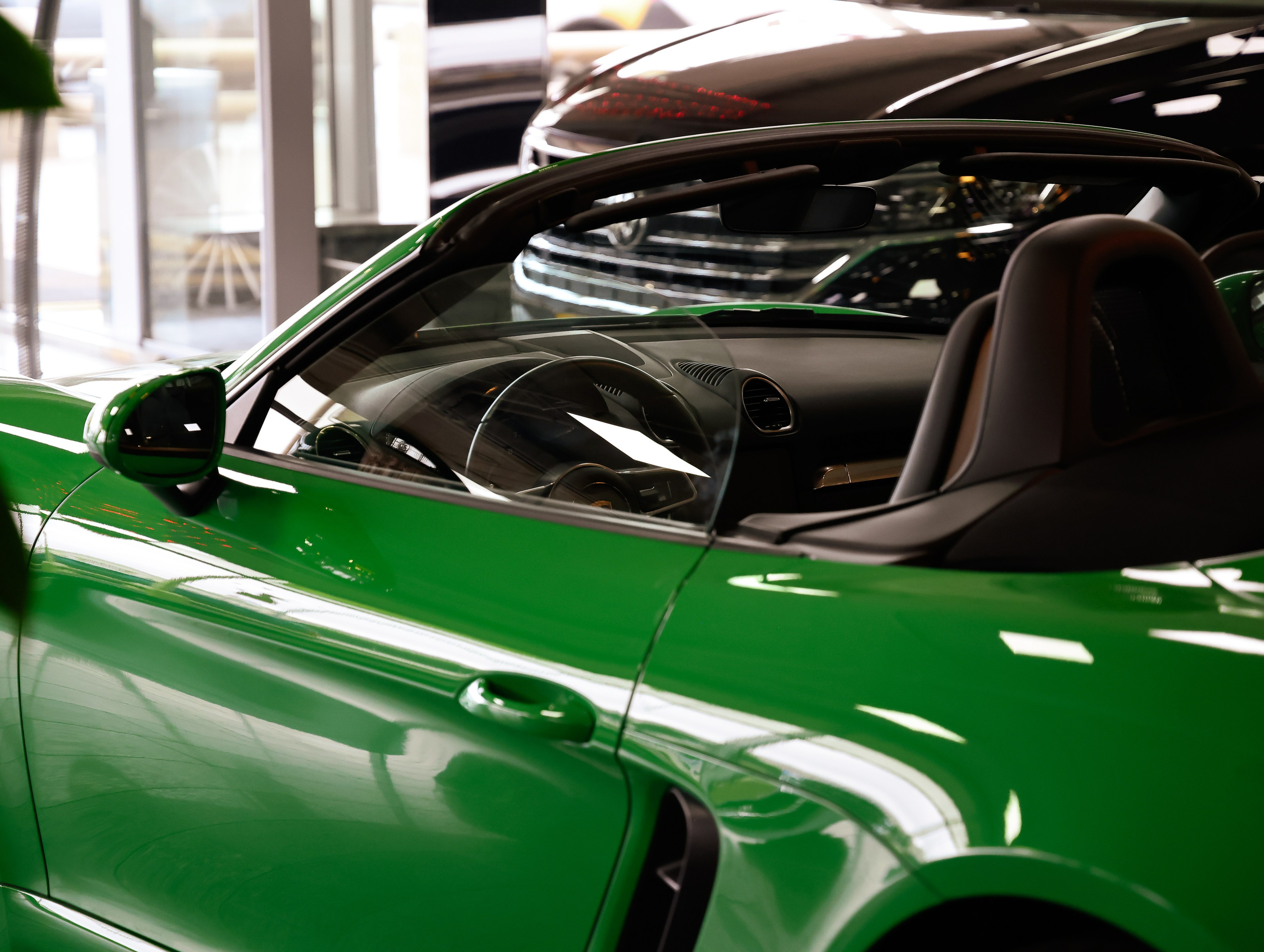 Porsche Boxster. NK