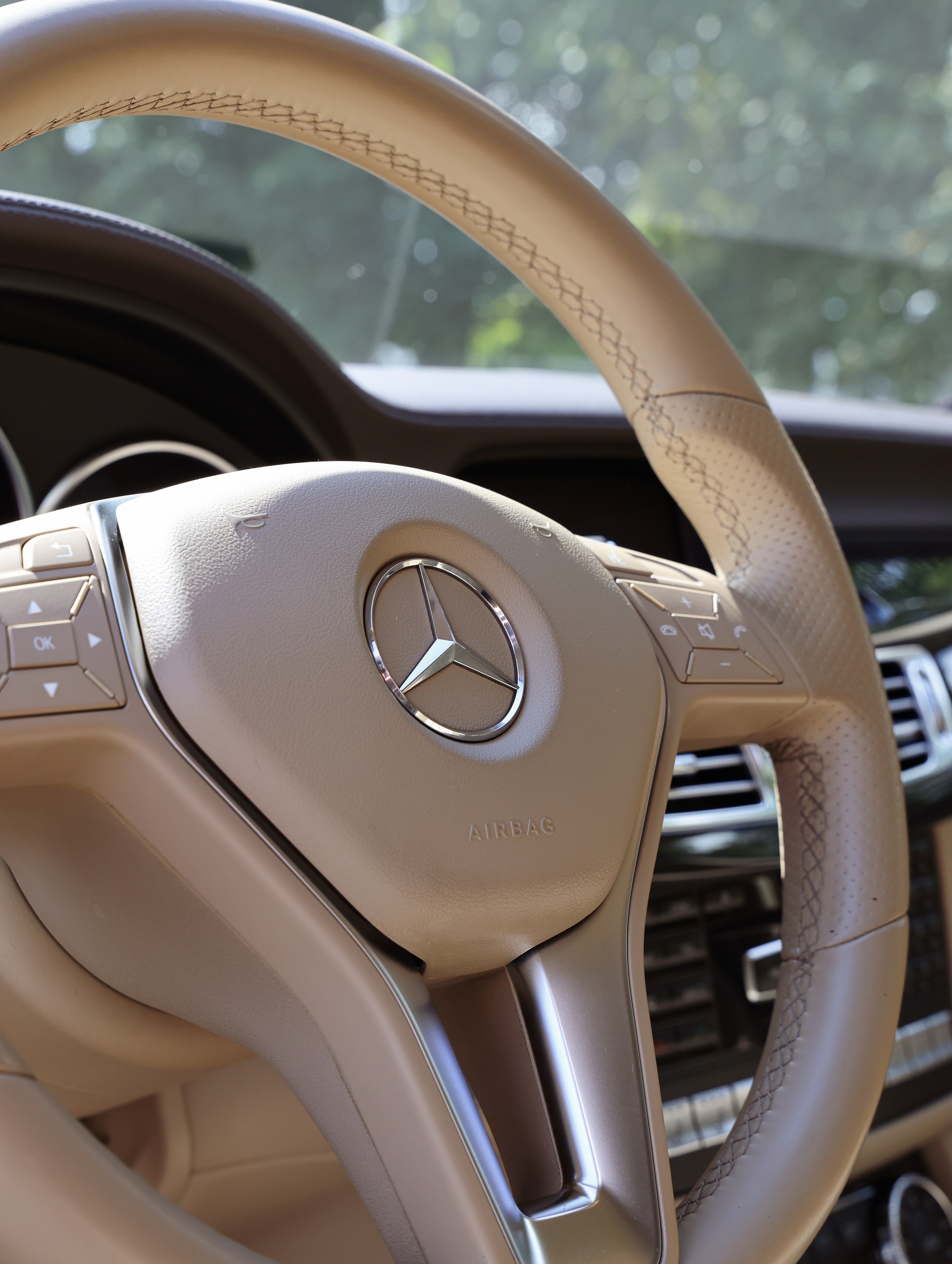 Mercedes-Benz CLS. NK