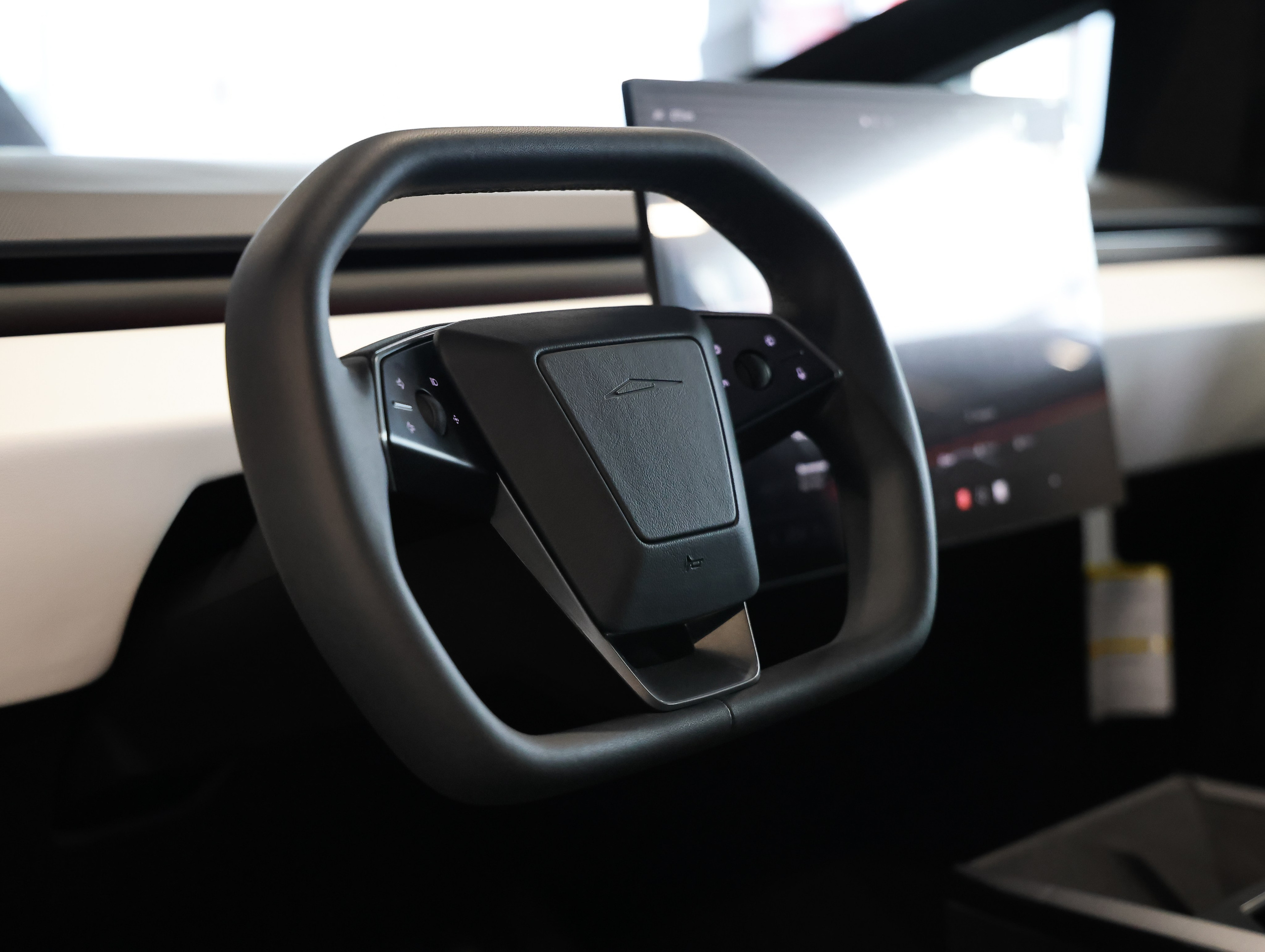 Tesla Cybertruck. NK
