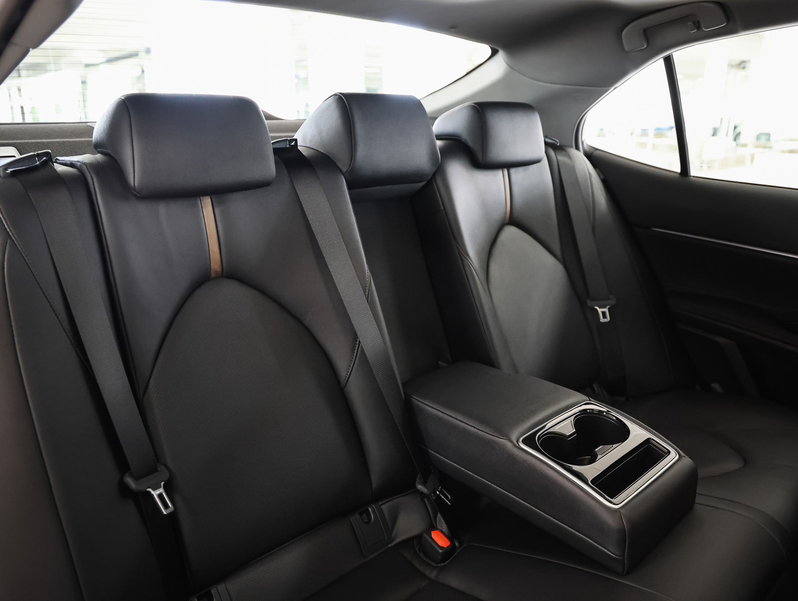 Toyota Camry. NK