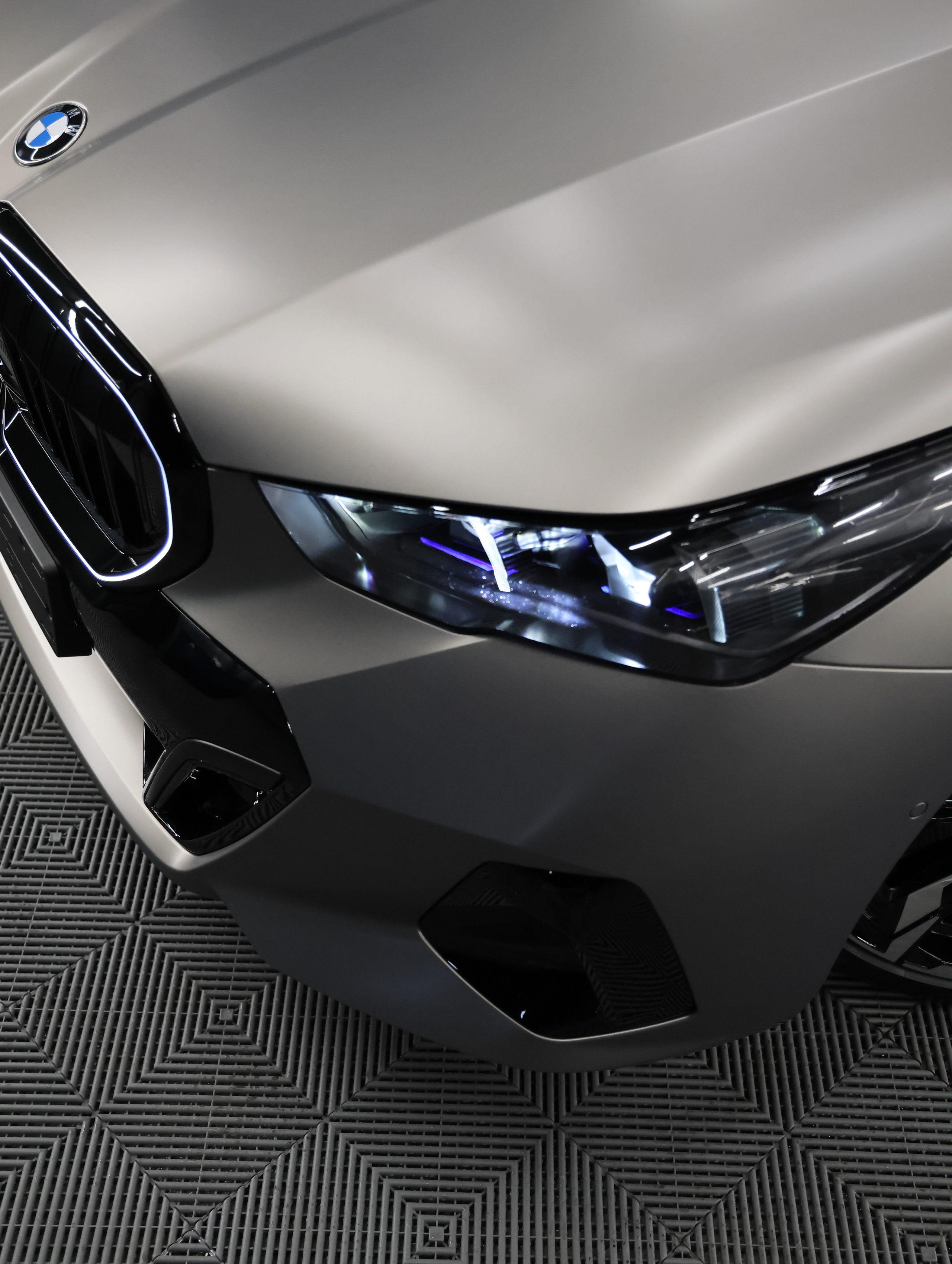 BMW 5. NK