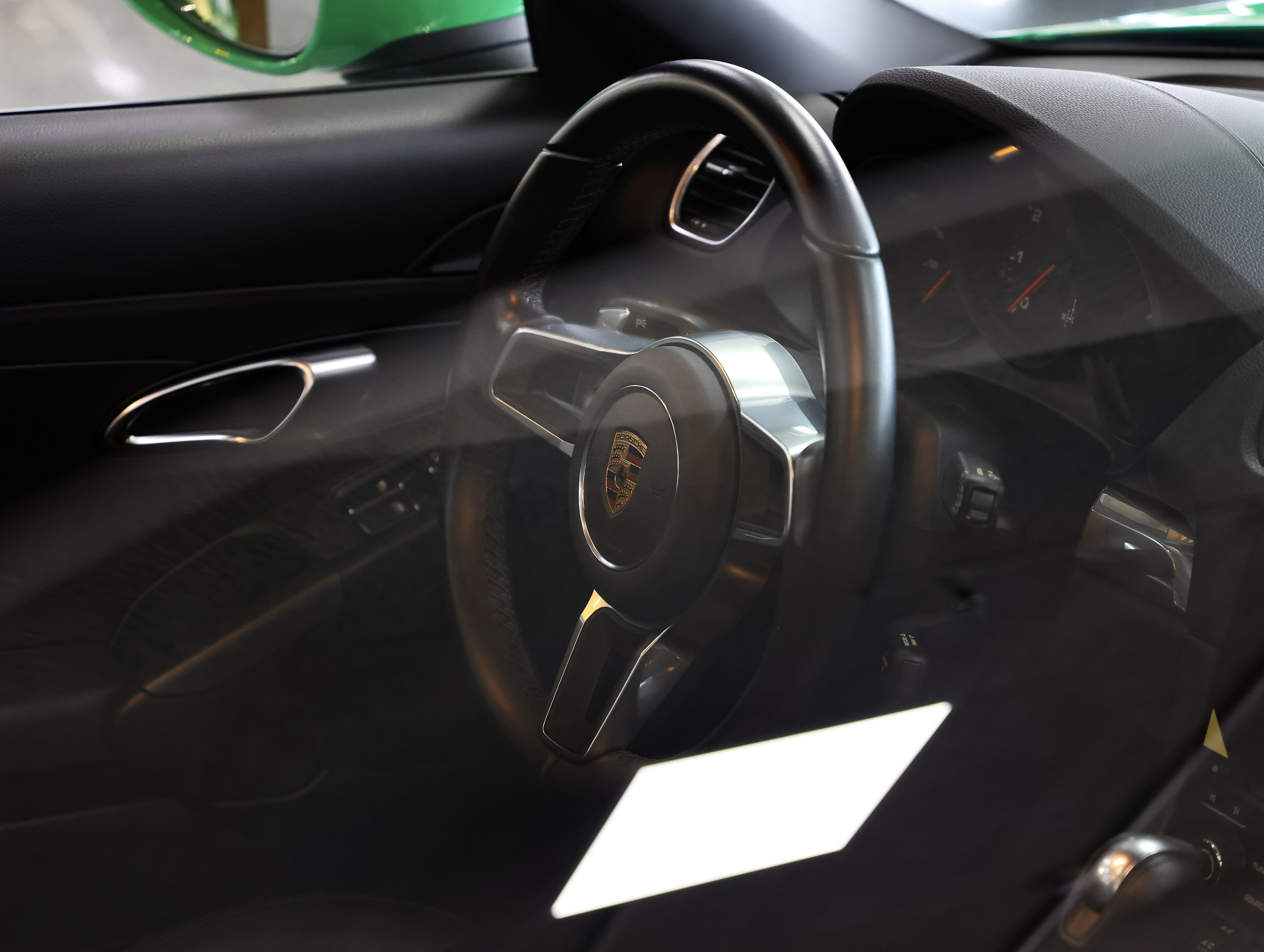 Porsche Boxster. NK