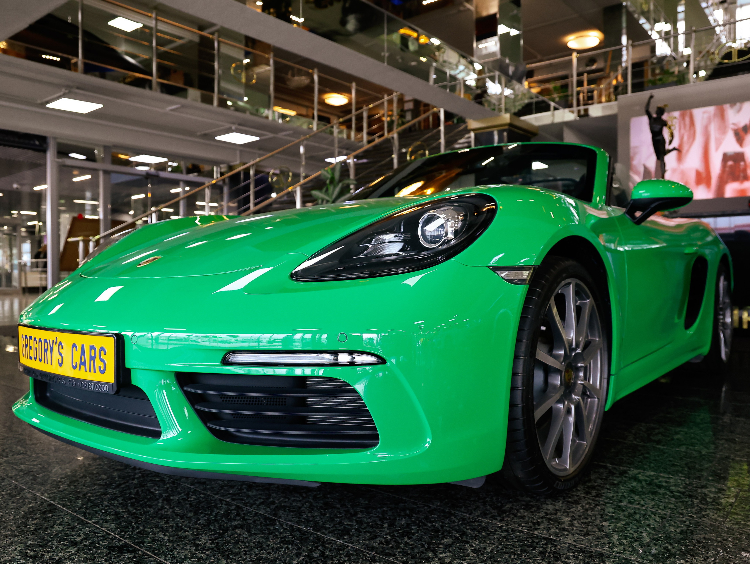 Porsche Boxster. NK