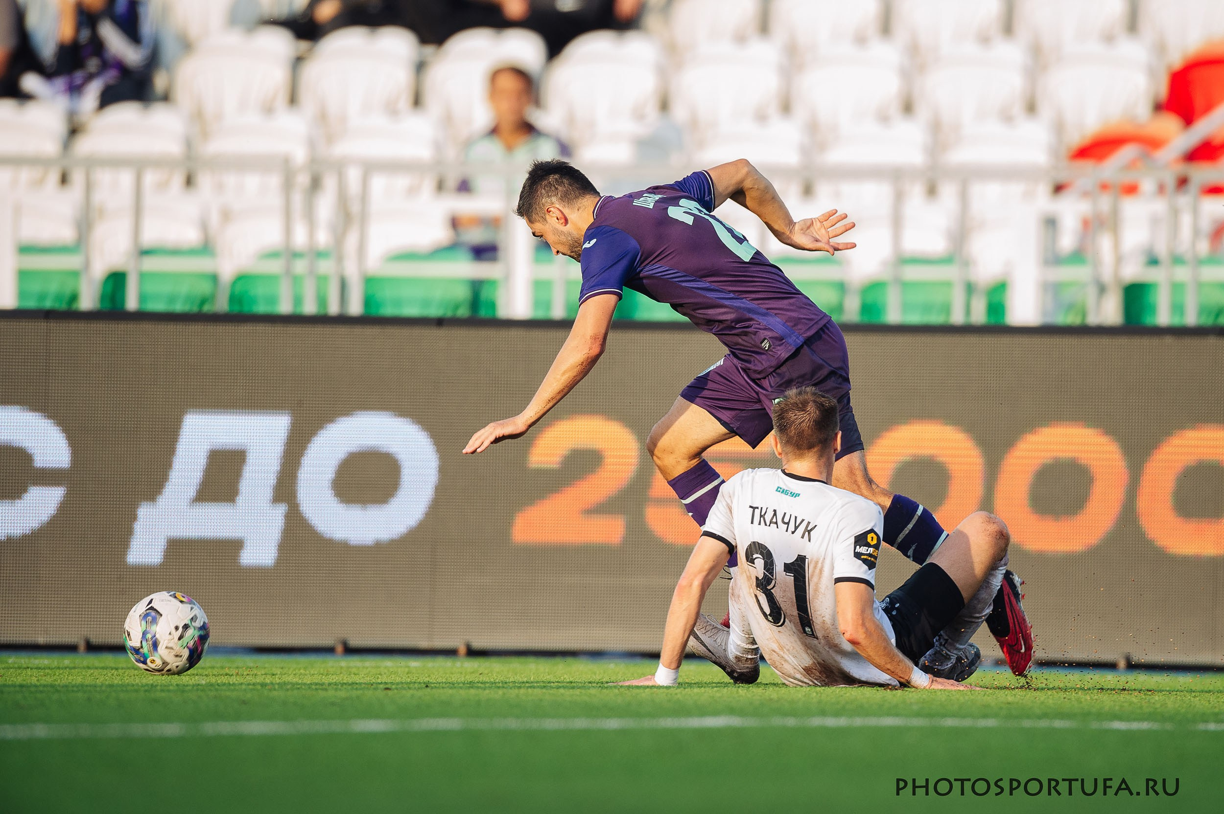 Россия — МЕЛБЕТ — Первая Лига. 4 -й тур «ФК УФА» — ФК «Тюмень». Спортивный фотограф в Уфе Евгений Буров