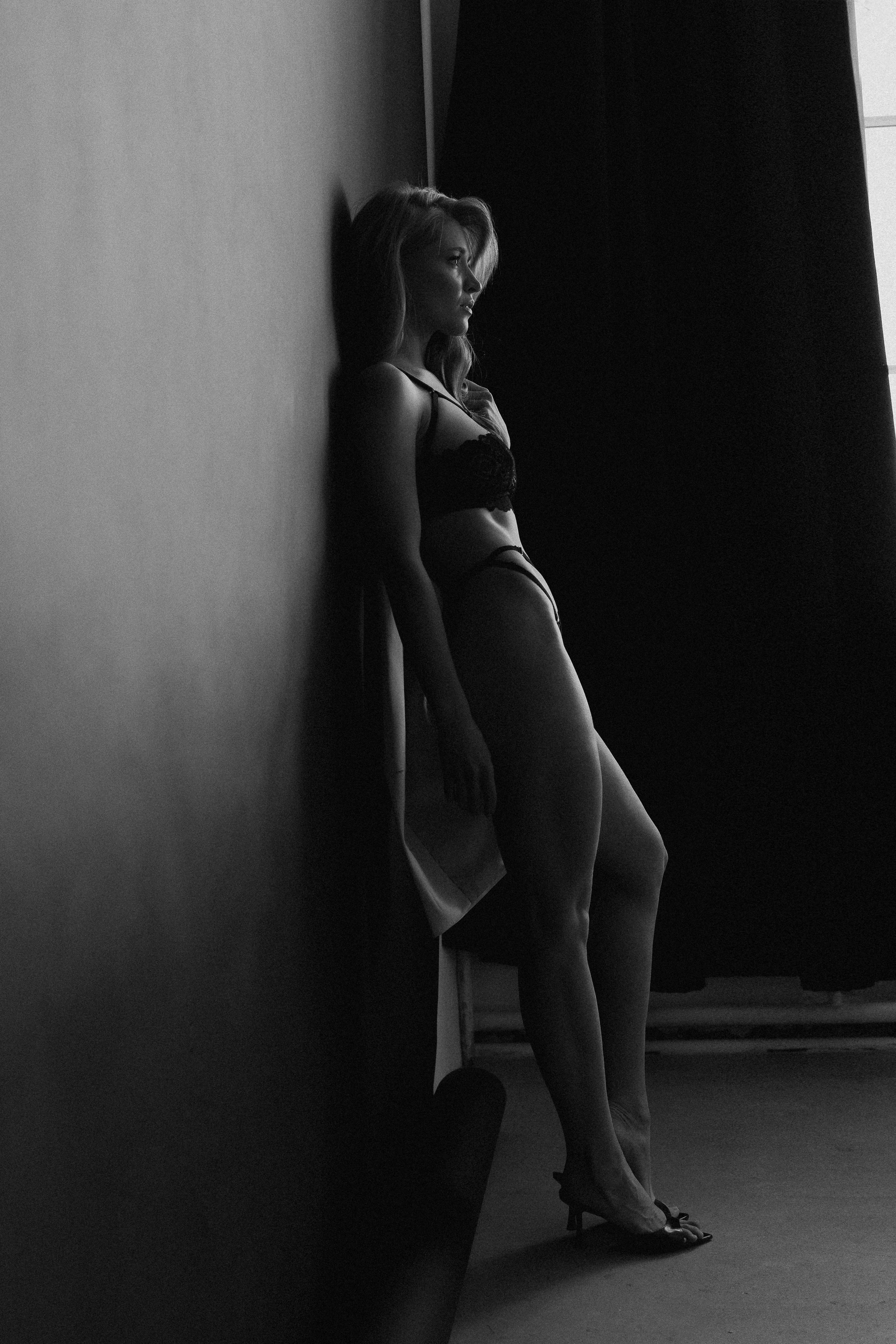 Девушка весна. Главная