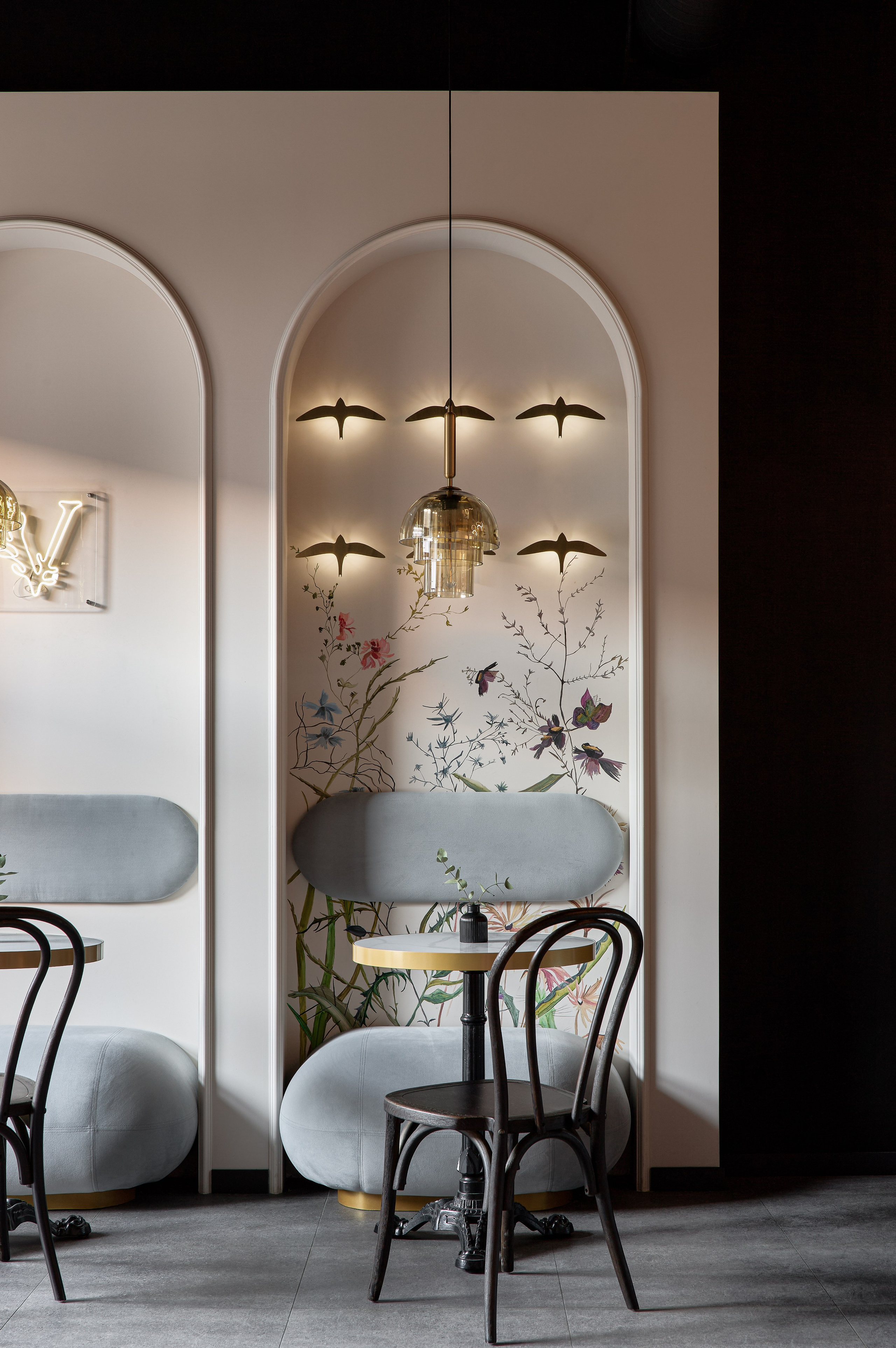 Кафе «Vesna». Дизайнер Георгий Хатнюк. Интерьерный фотограф в Краснодарском крае Светлана Шурлова