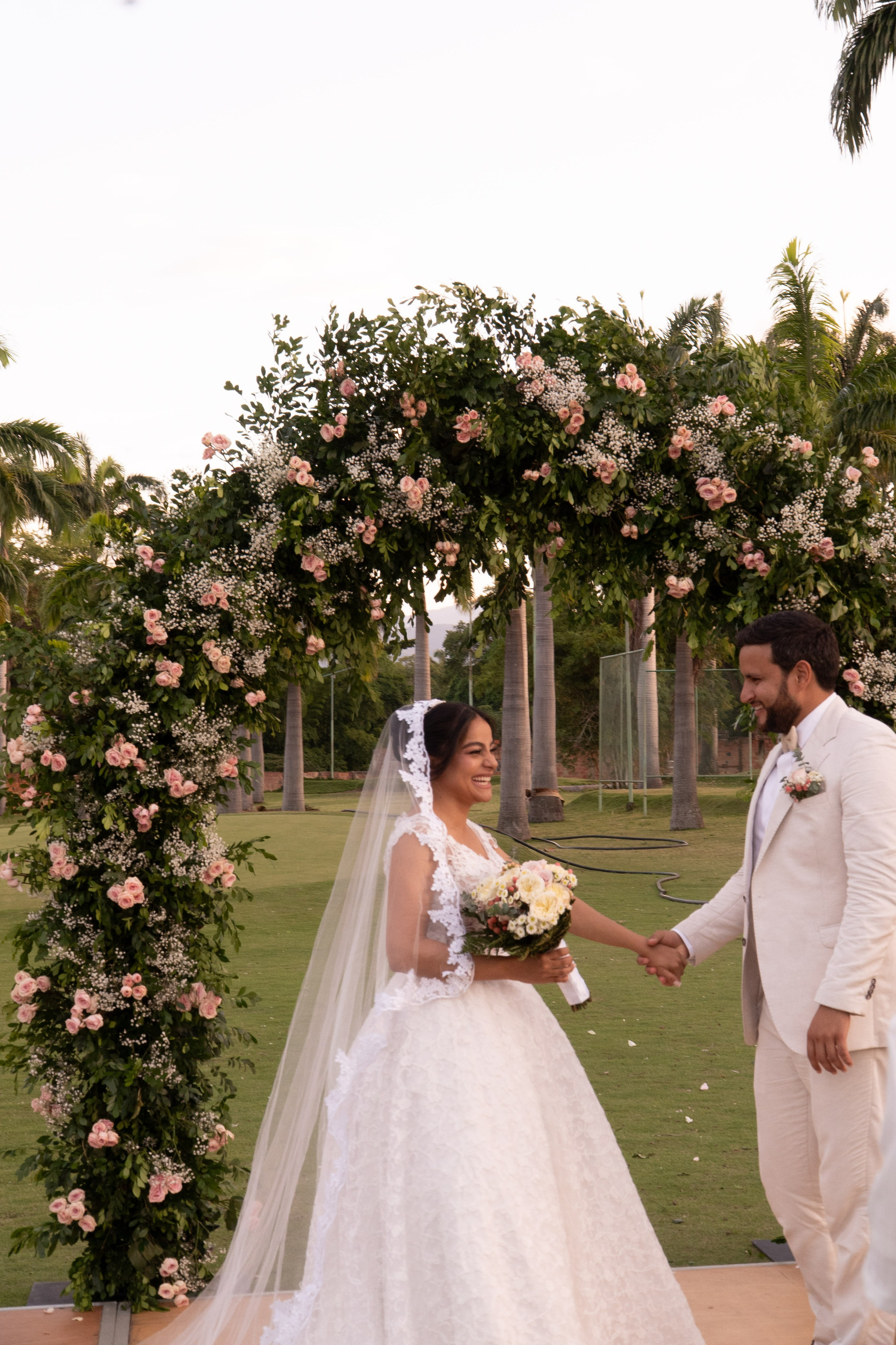 Carola & Gerson. Wedding Photographer in Barcelona and Medellin