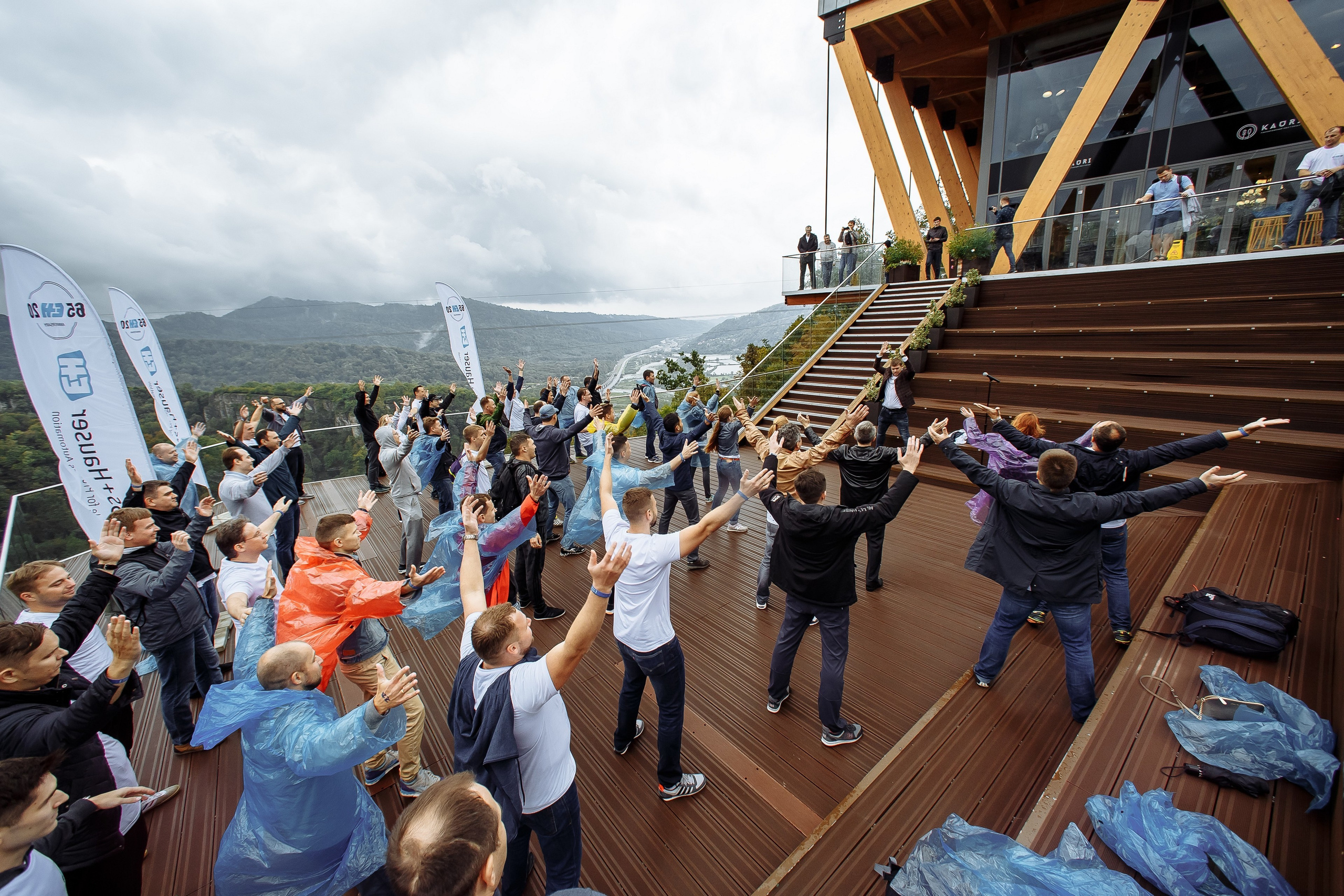 65EH20. Репортажный и семейный фотограф видеограф в Москве