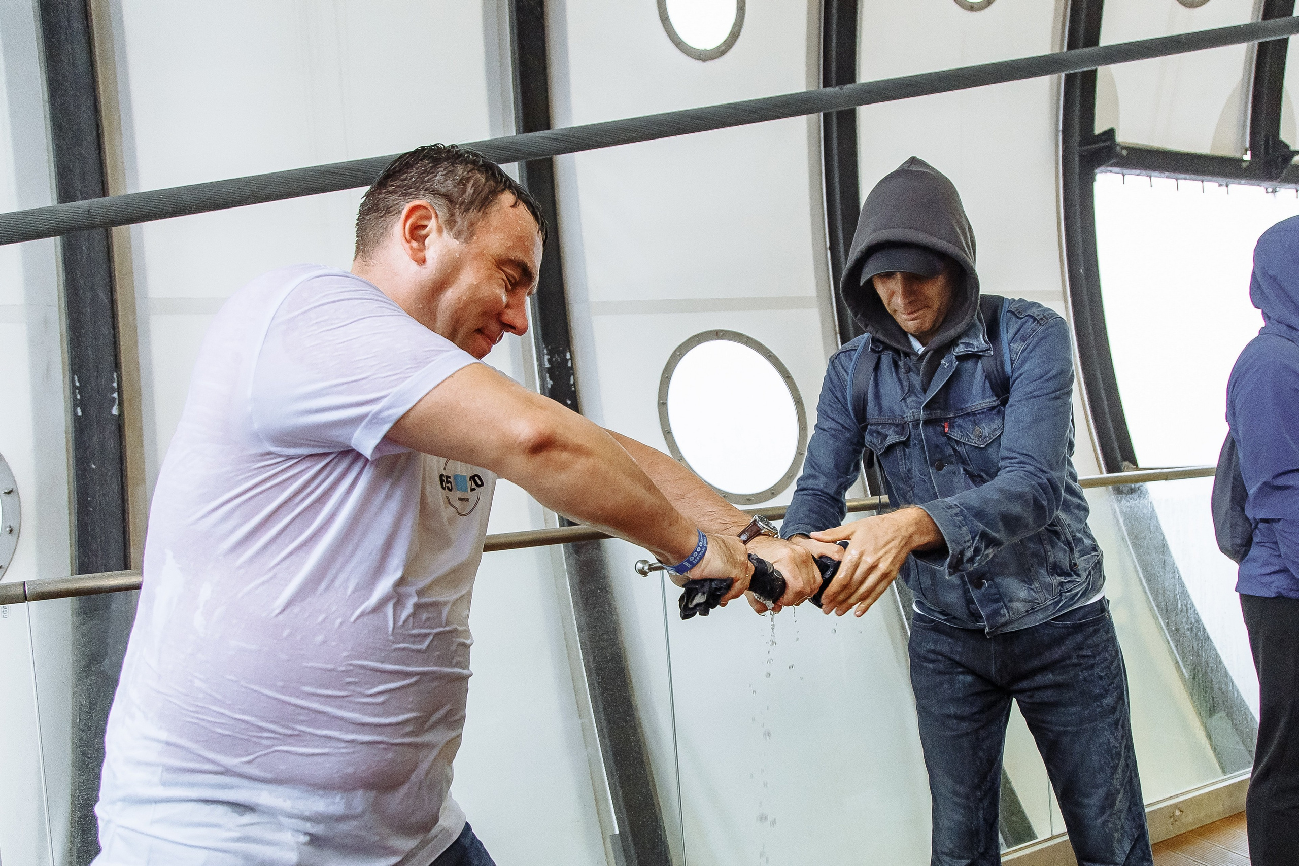 65EH20. Репортажный и семейный фотограф видеограф в Москве