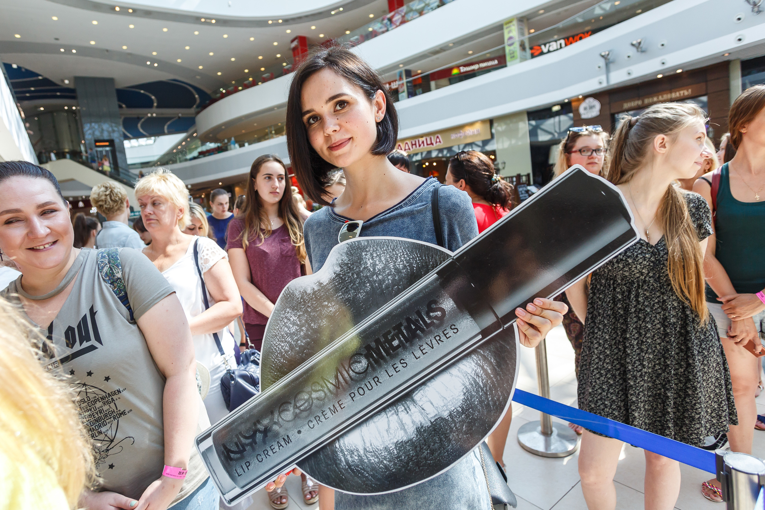 Ривгош. Репортажный и семейный фотограф видеограф в Москве