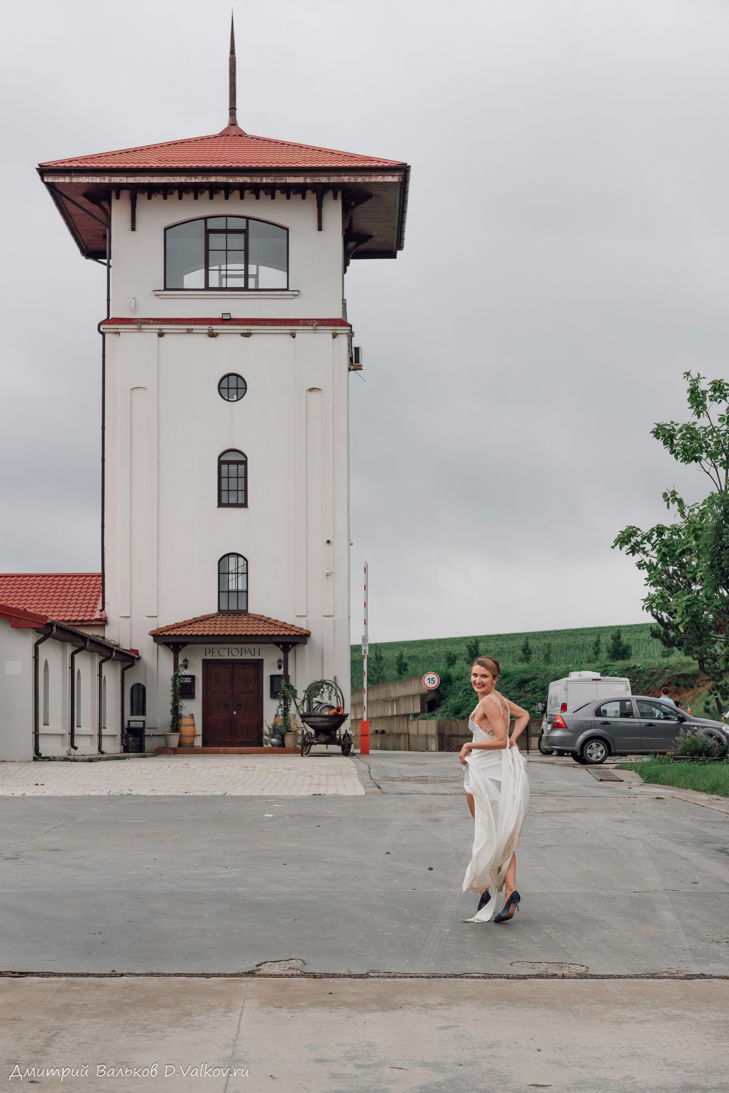 Прогулка, зал. Интерьерный и репортажный фотограф в Краснодаре Дмитрий Вальков