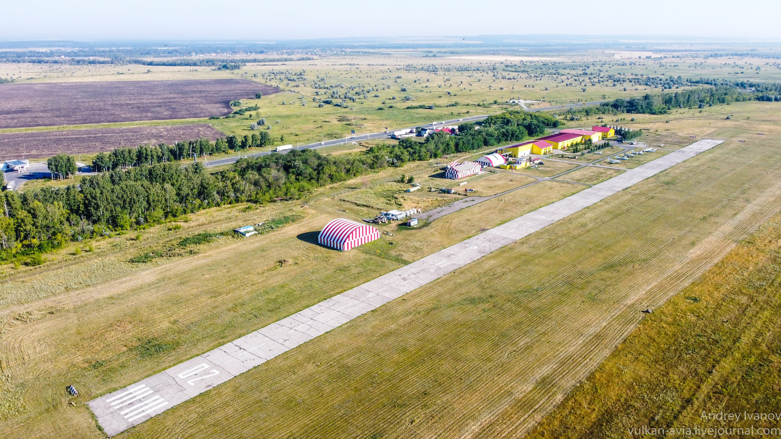 Амдерма — наука (2020 г.). Фотоальбом показывающий увлекательный мир авиации и мир медведей Андрея Иванова
