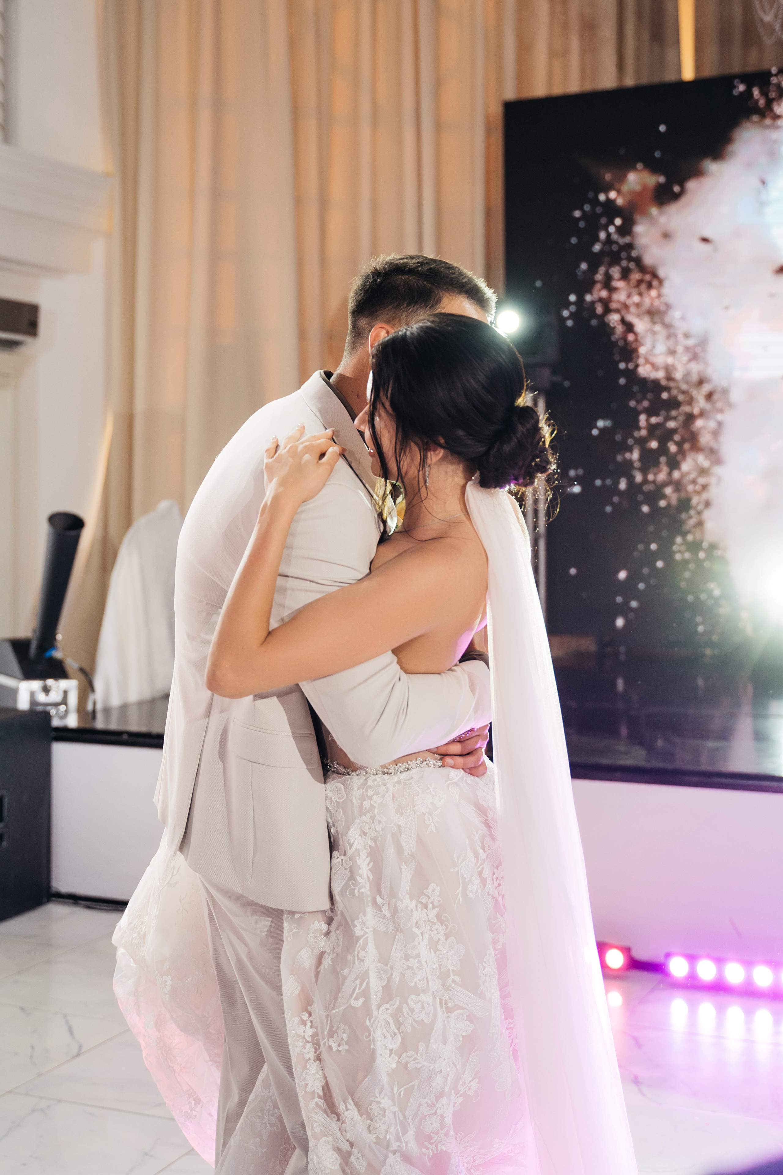 Рина и Кирилл. Julia Nikolskaya