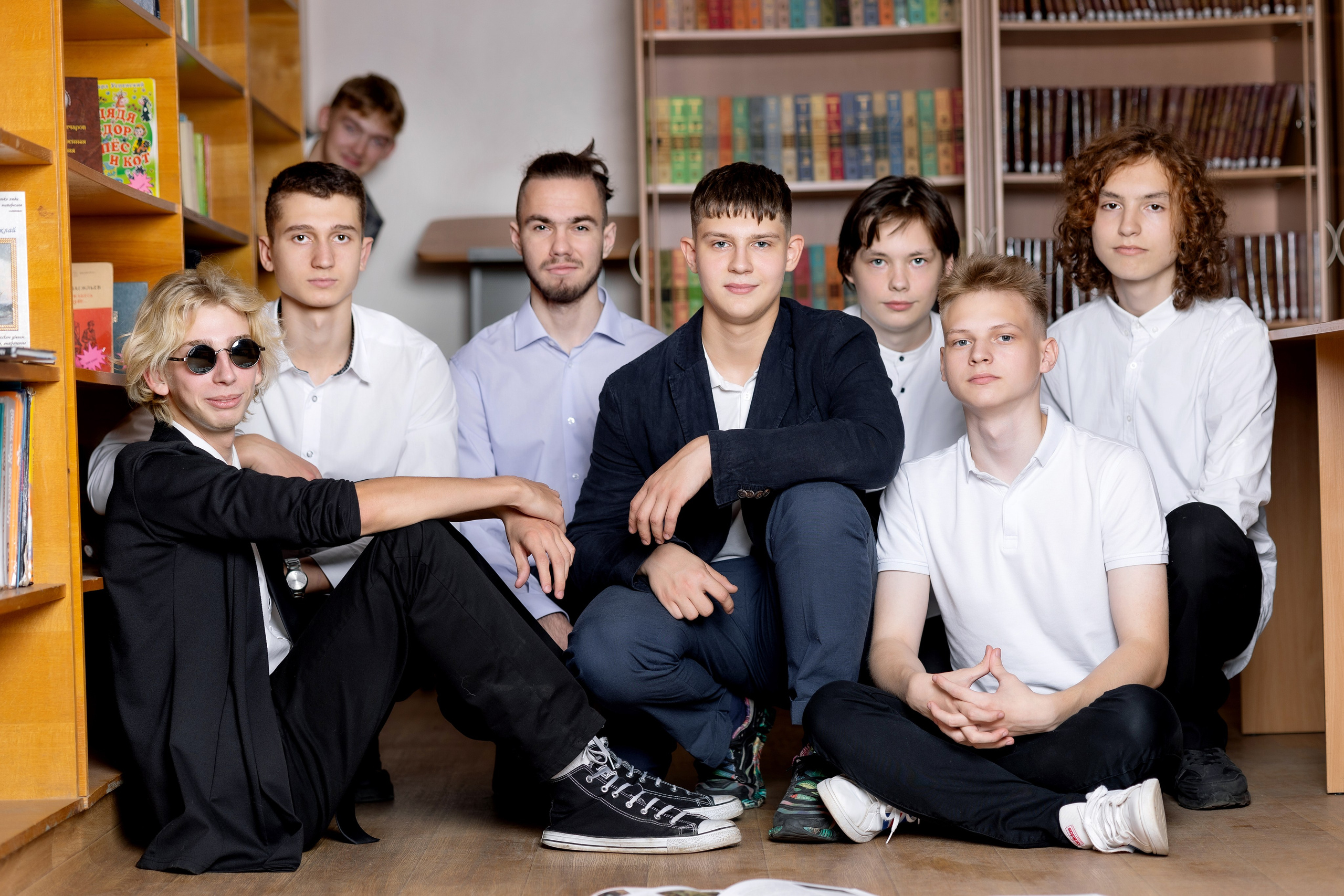 Гимназия Новоскул. Выпускные альбомы. Школьный и семейный фотограф Виктория Игнатьева