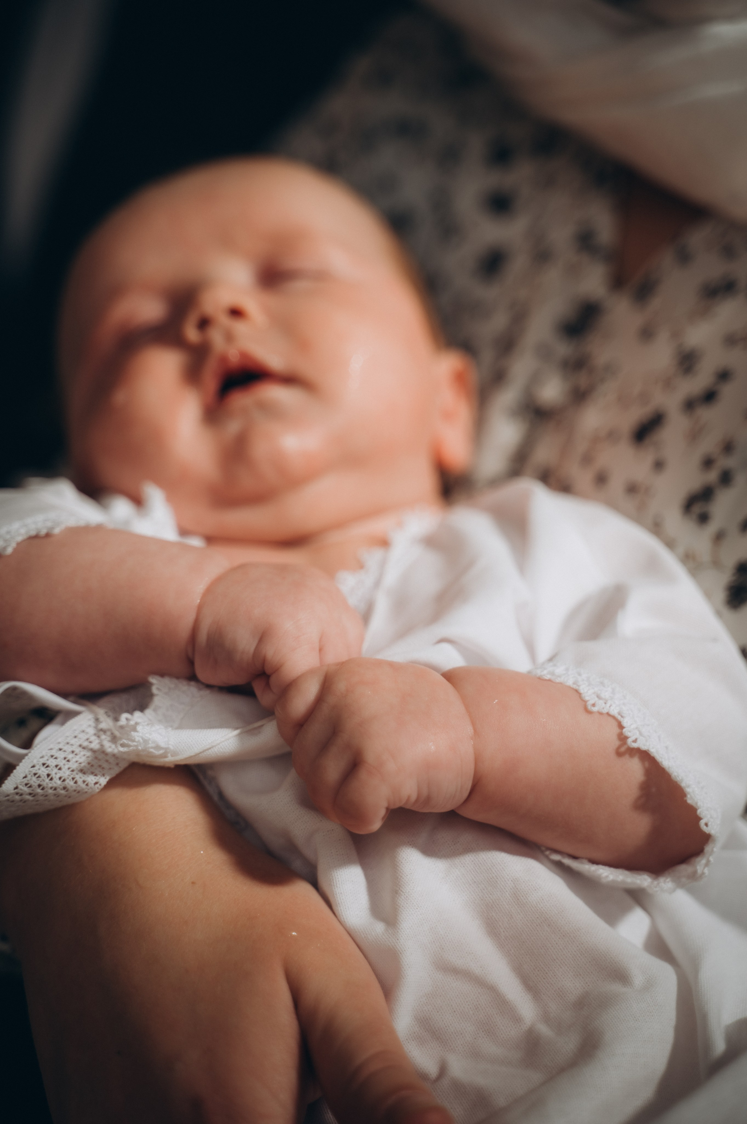 Крещение Ромы (Приход храма святой Равноапостольной княгини Ольги). Семейный фотограф в Минске Дарья Дреко