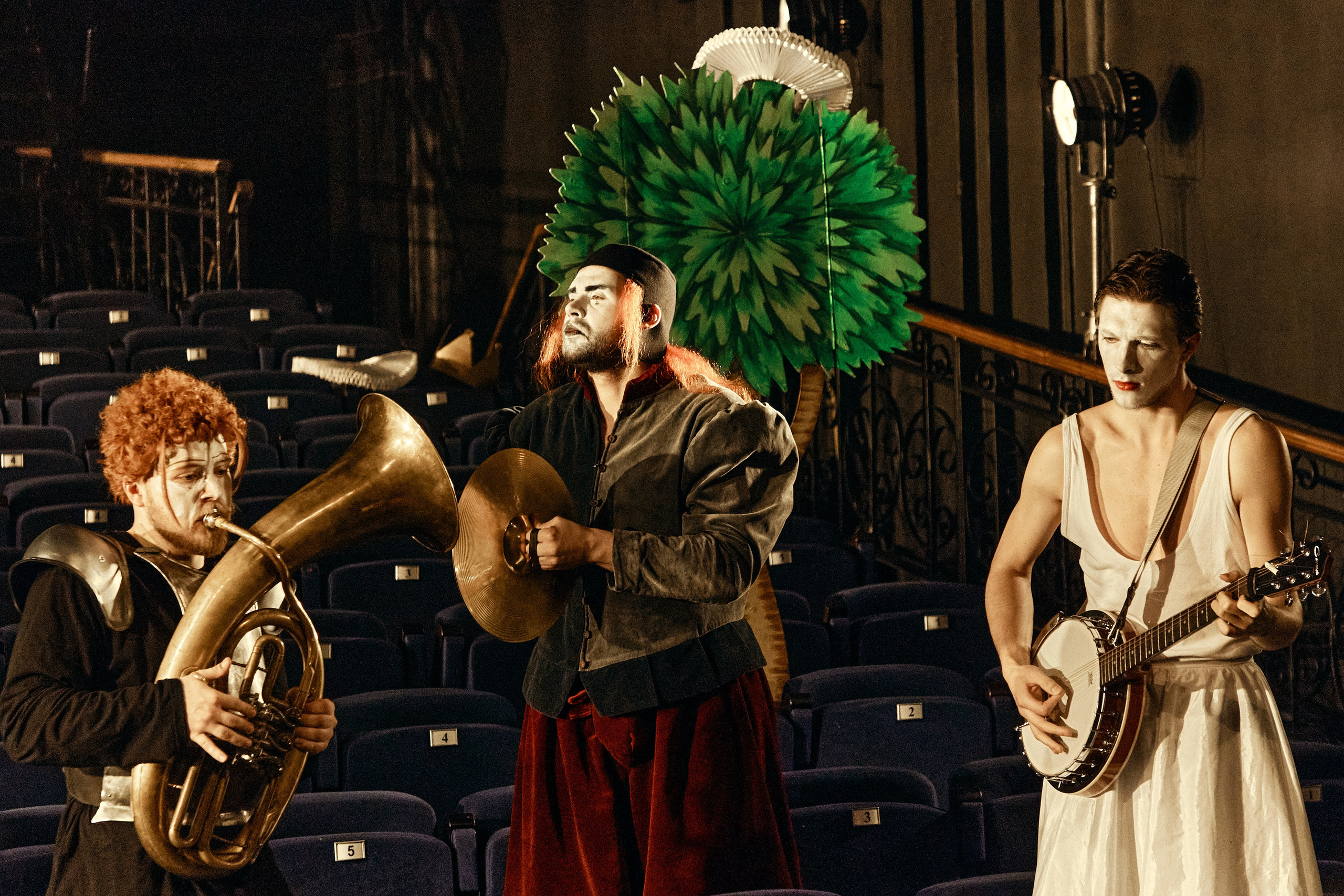 Розенкранц и Гильденстерн мертвы. Фотограф Нина Антонова