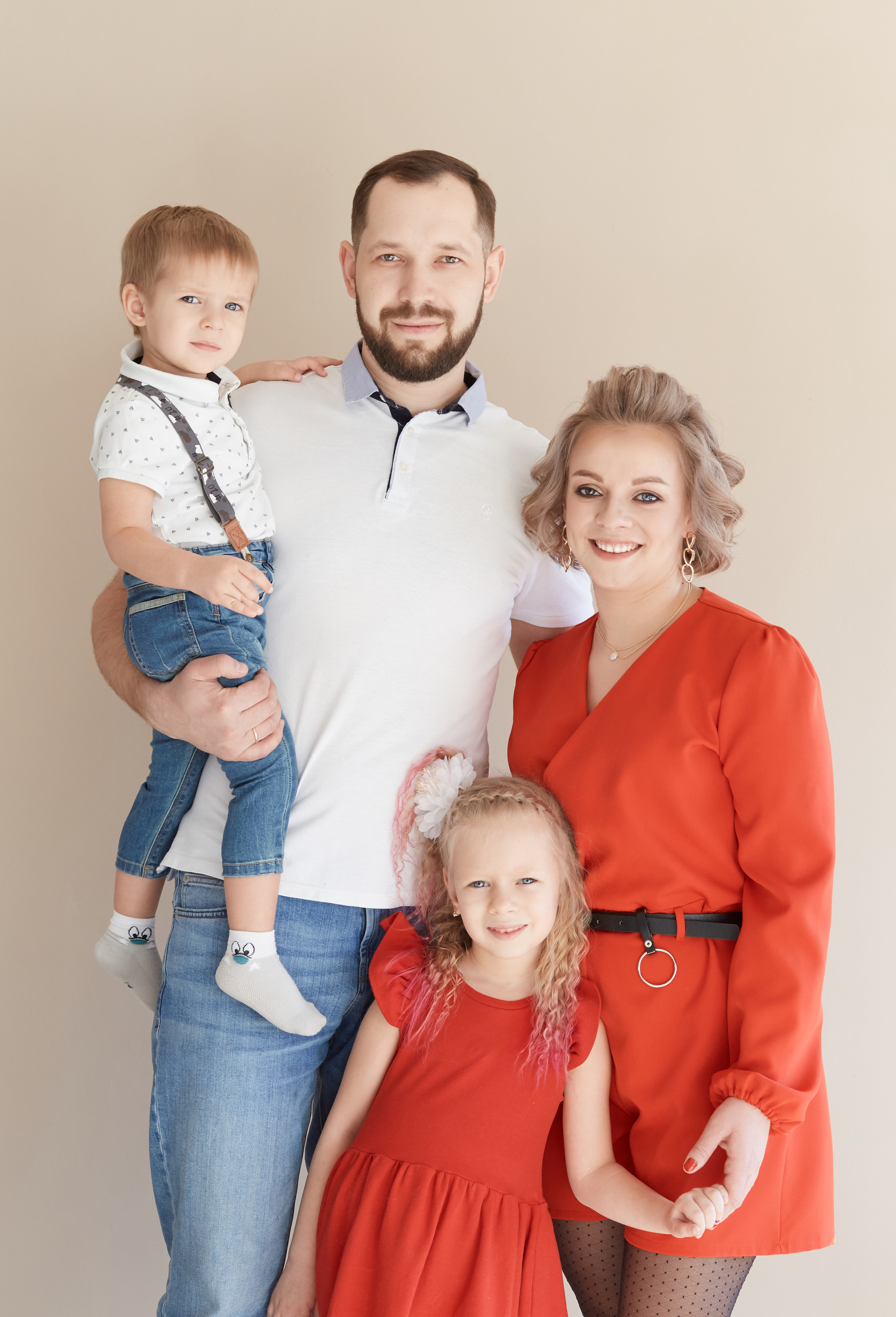 Семейные. Контент фотограф Мясникова Наталья Абакан/Минусинск