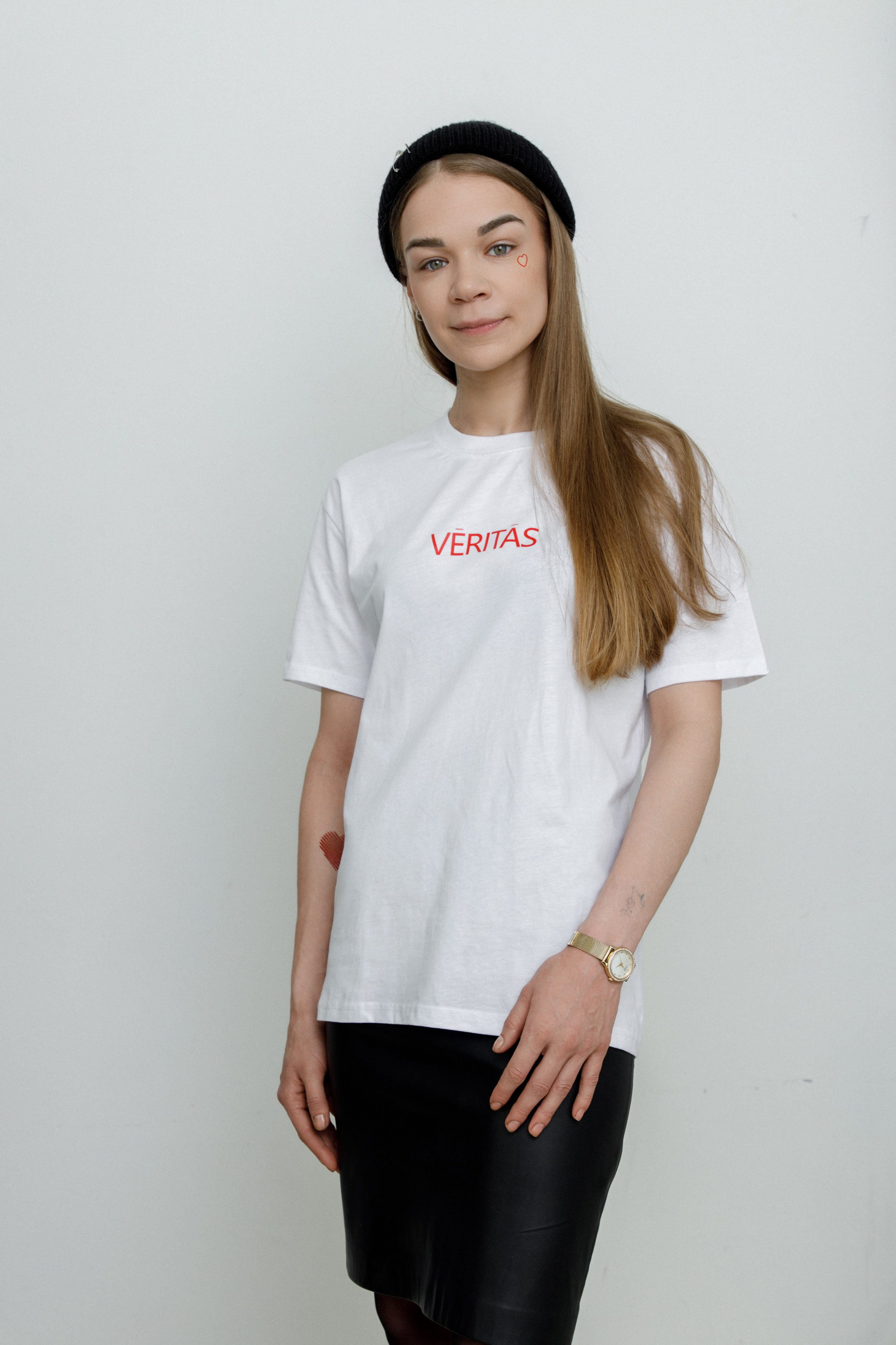 Каталог для бренда футболок. Фотограф Ксения Третьякова, Санкт-Петербург