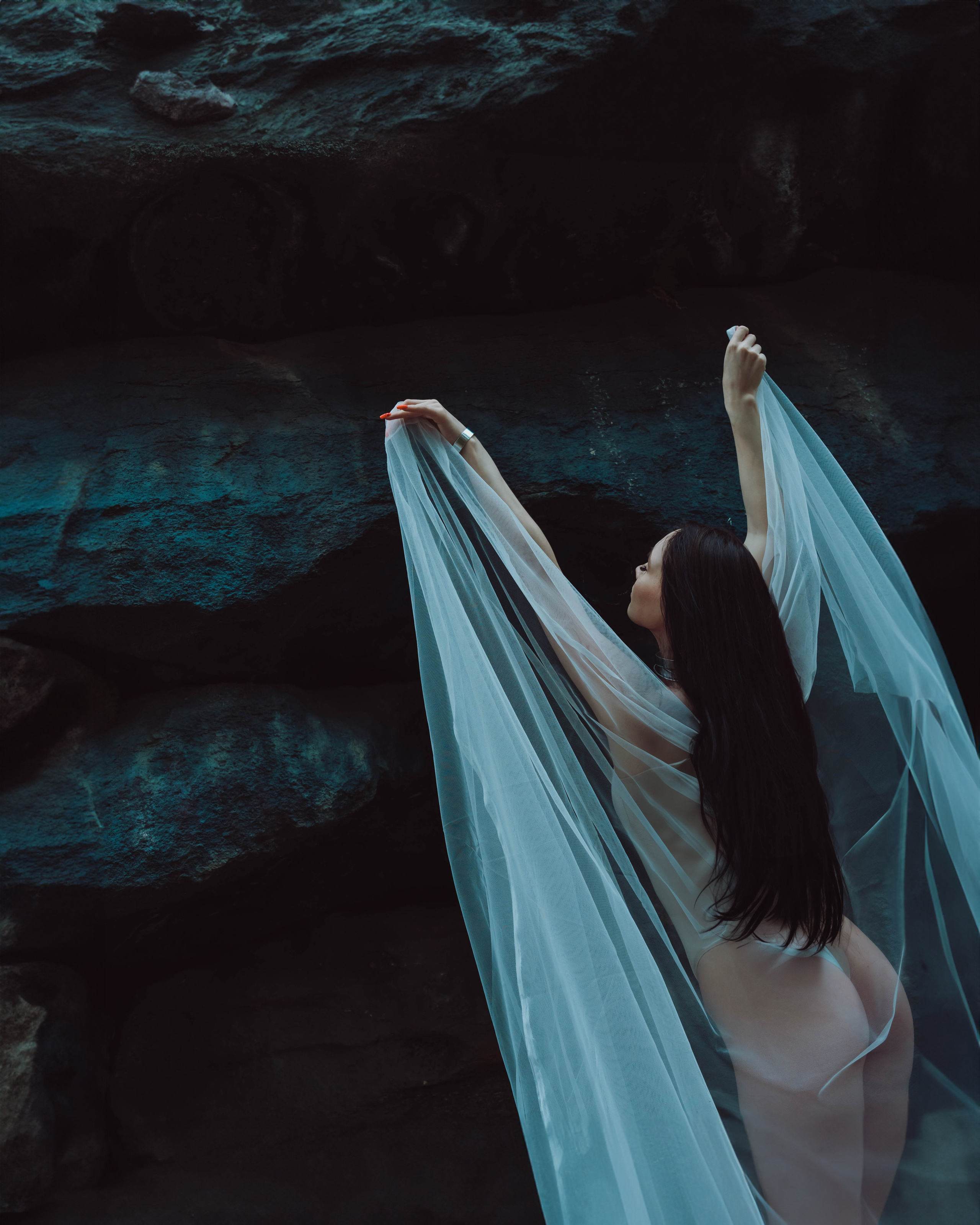 Креативная тематическая индивидуальная портретная съёмка. Фотограф Екатеринбург для вас или вашего бренда