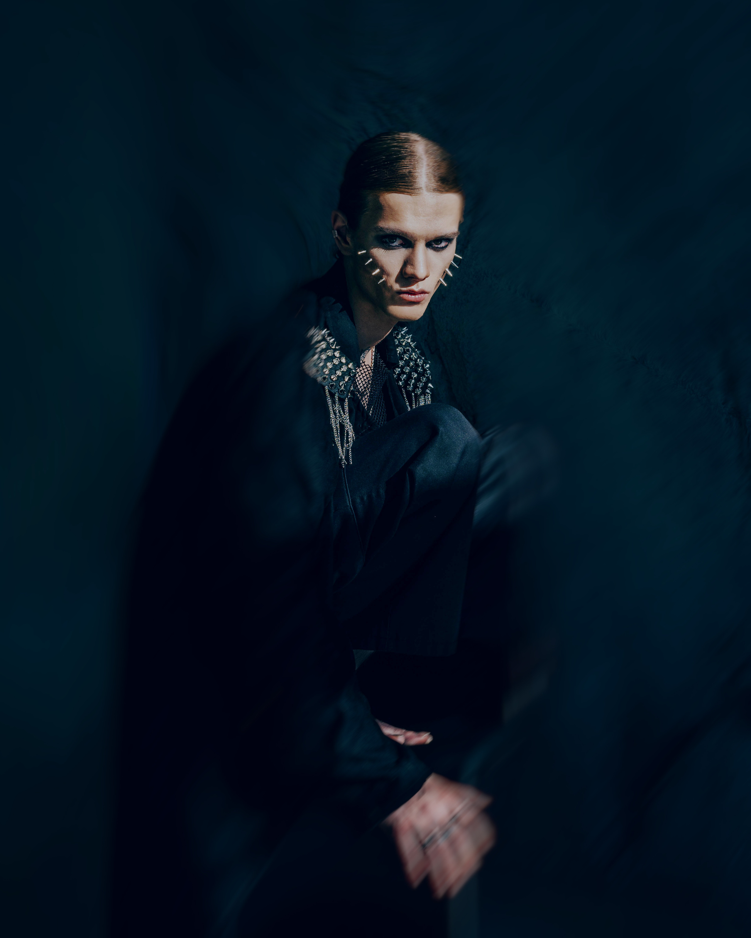 Креативная тематическая индивидуальная портретная съёмка. Фотограф Екатеринбург для вас или вашего бренда