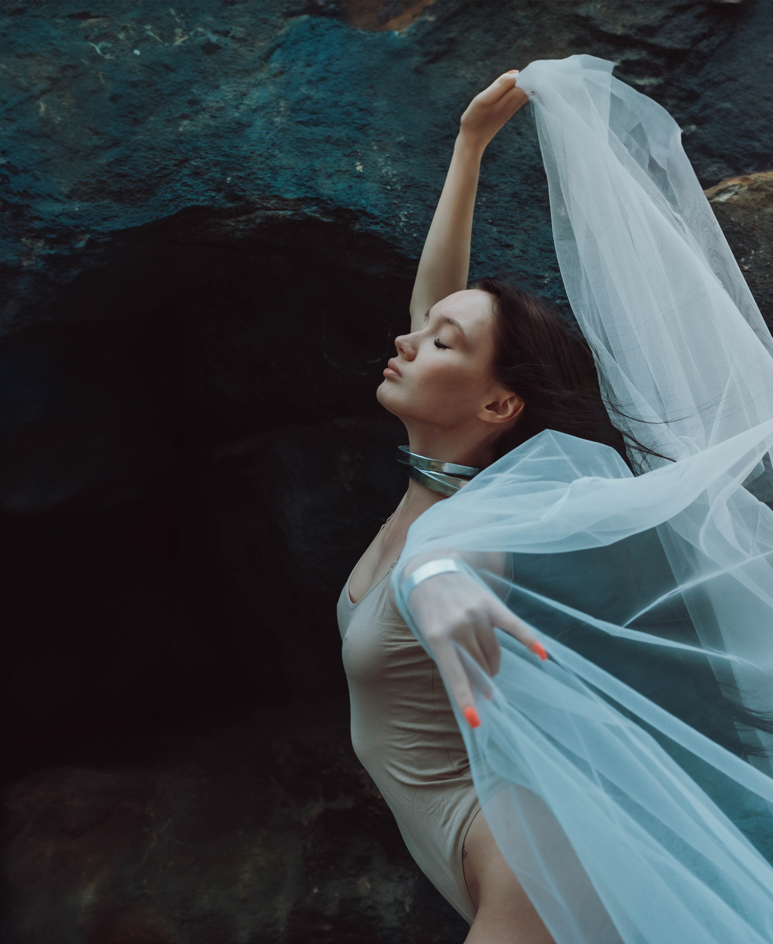 Креативная тематическая индивидуальная портретная съёмка. Фотограф Екатеринбург для вас или вашего бренда