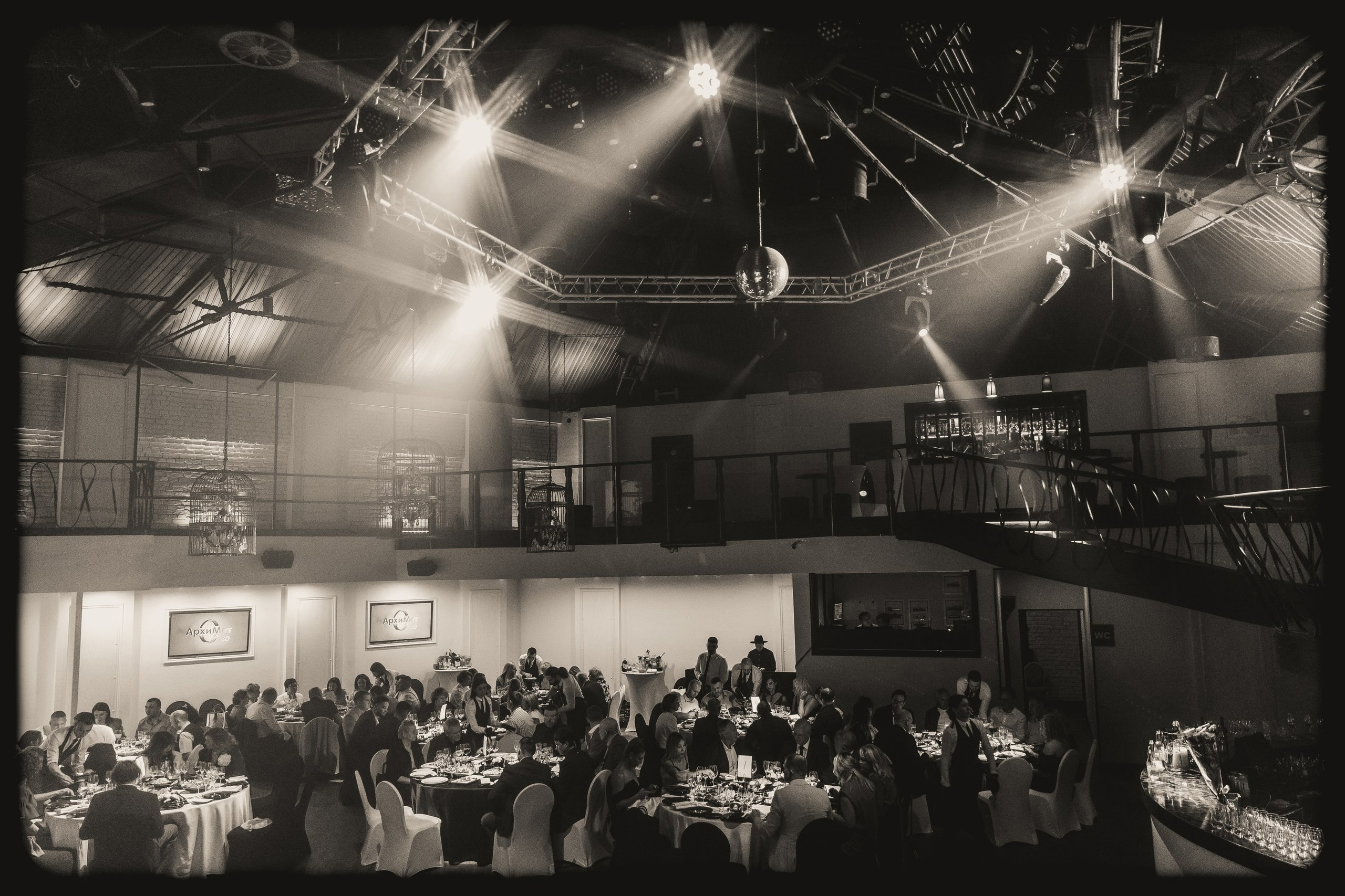 Компания АрхиМет 30 лет. Портфолио свадебного фотографа. Роман Каргаполов