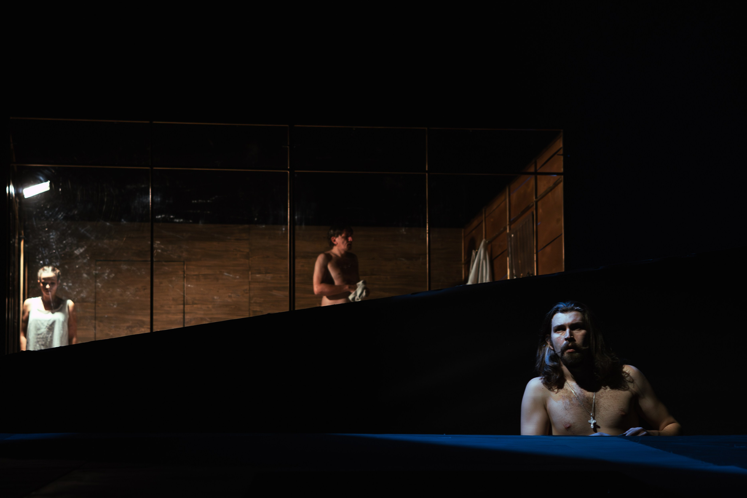 Астраханский Драматический Театр «Леди Макбет». Фотограф Марк Файзулин