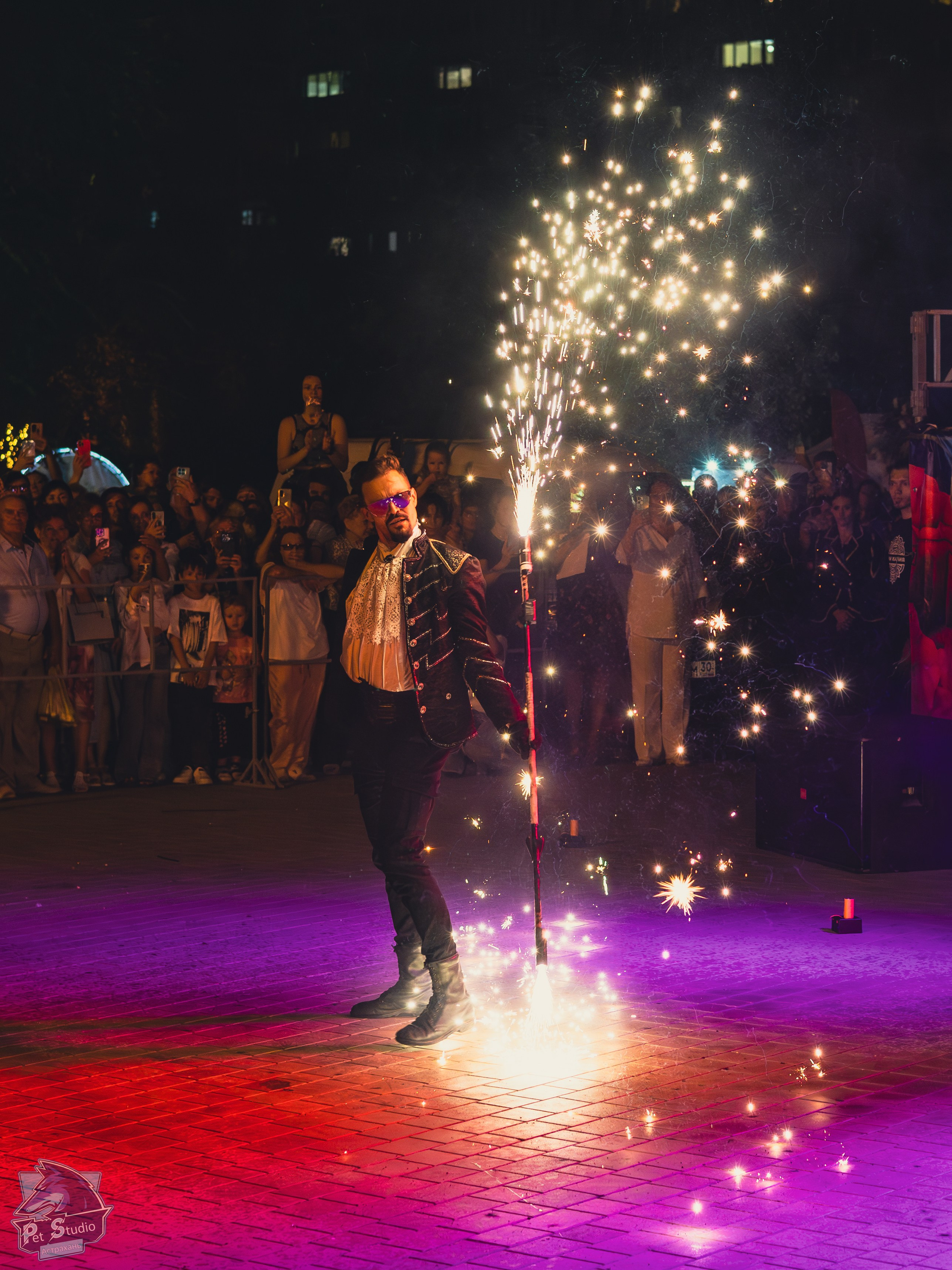 Репортаж «Огни Каспия». Фотограф Марк Файзулин